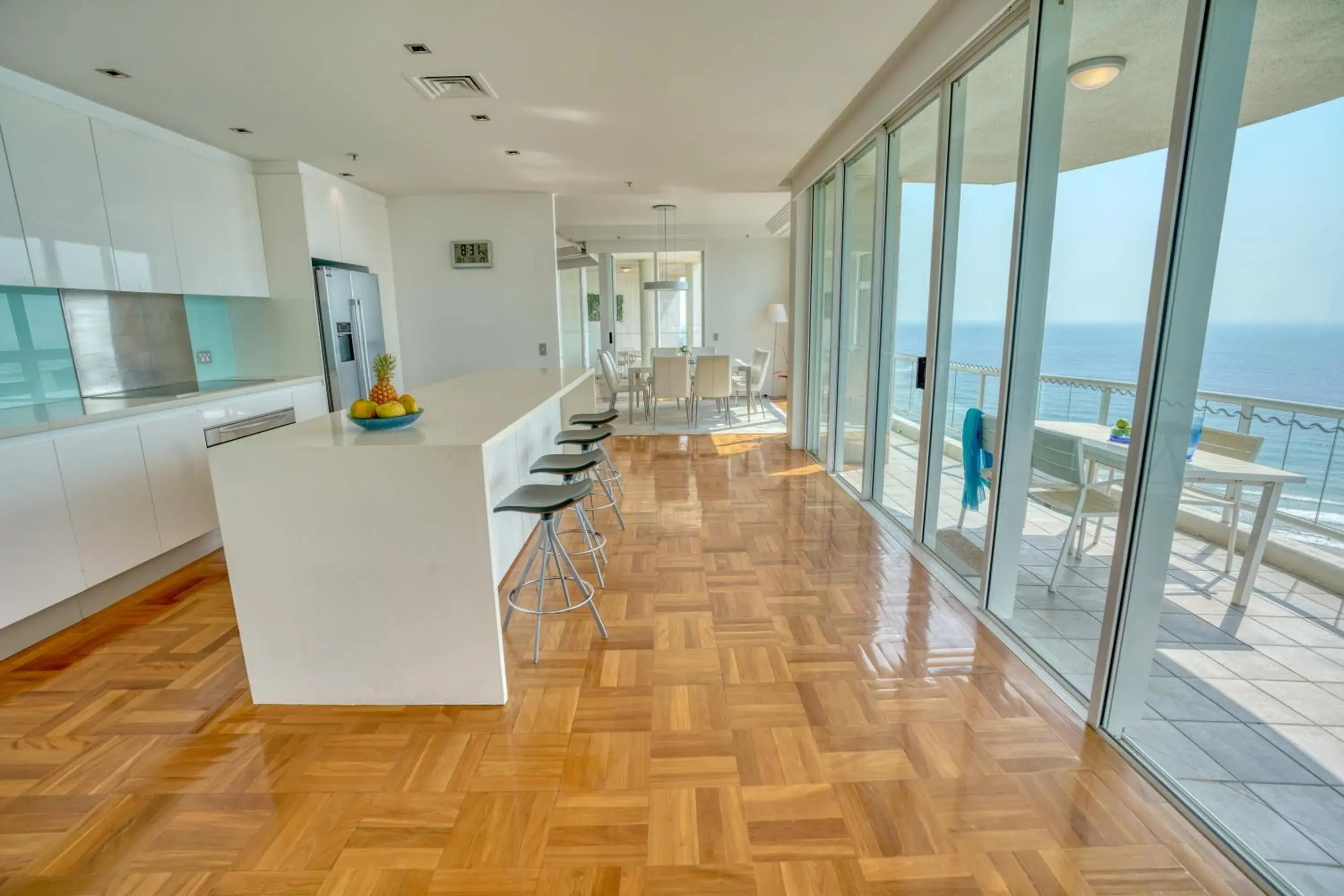 Three-Bedroom Apartment - Sub Penthouse in Carmel by the Sea Three-Bedroom Apartment - Sub Penthouse in Carmel by the Sea