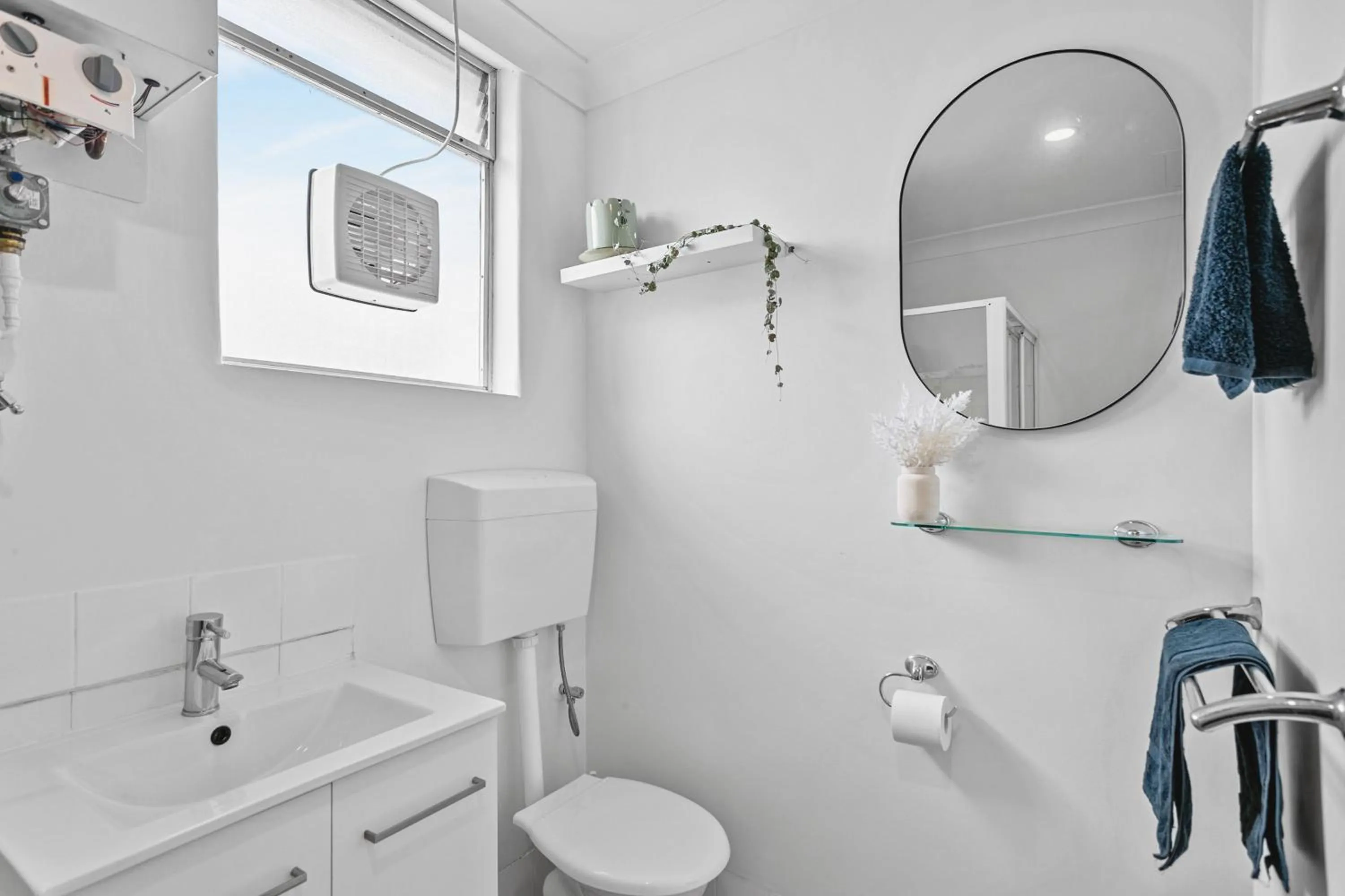 Malibu Apartments - Perth