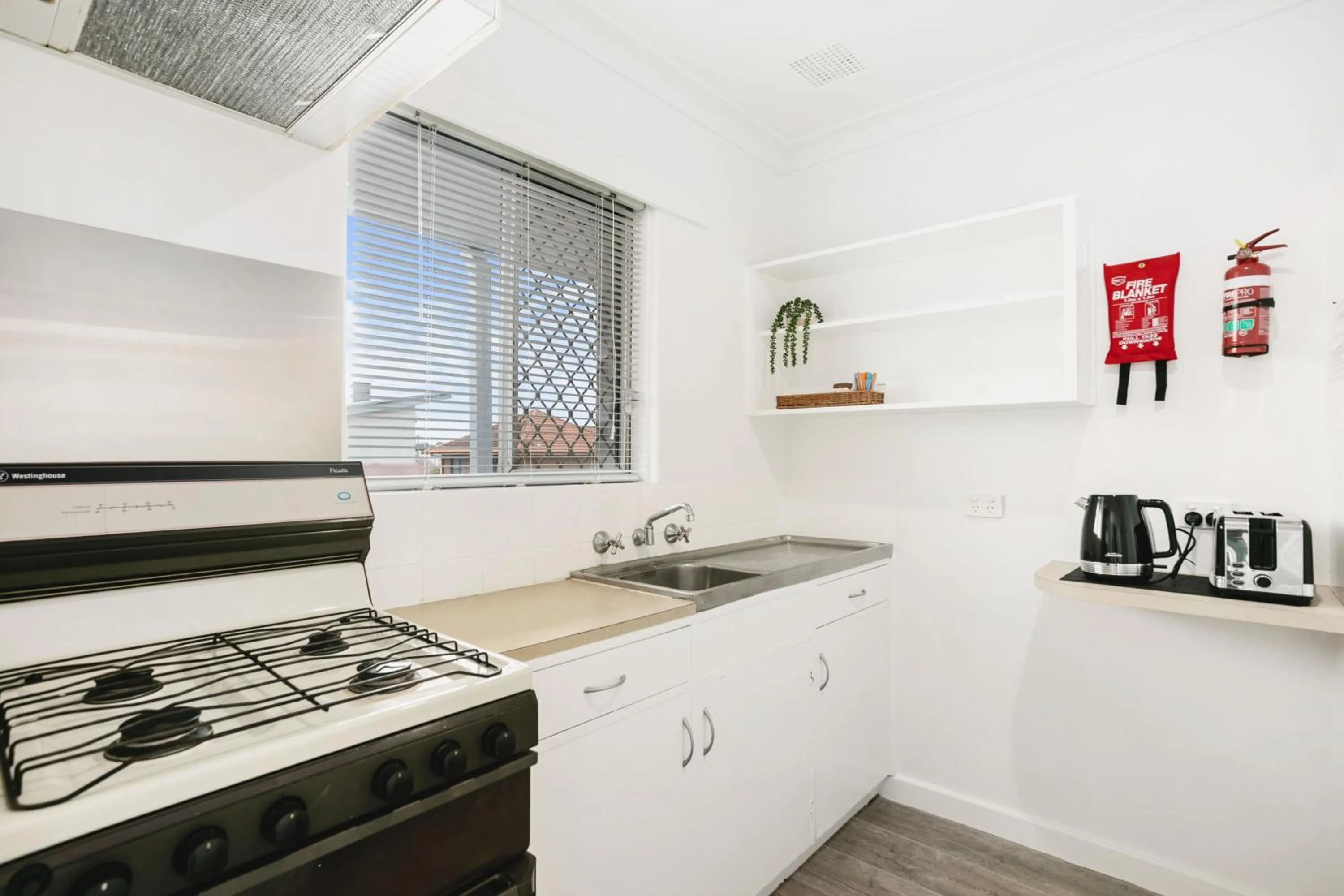 Malibu Apartments - Perth