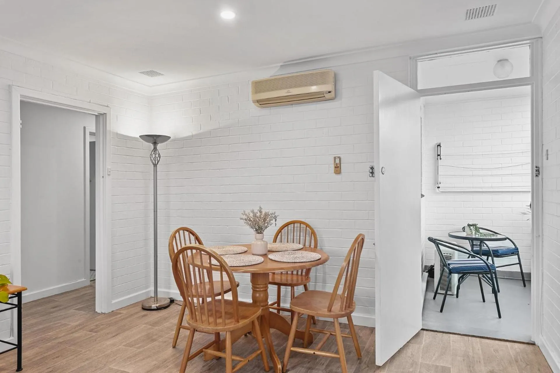 Malibu Apartments - Perth