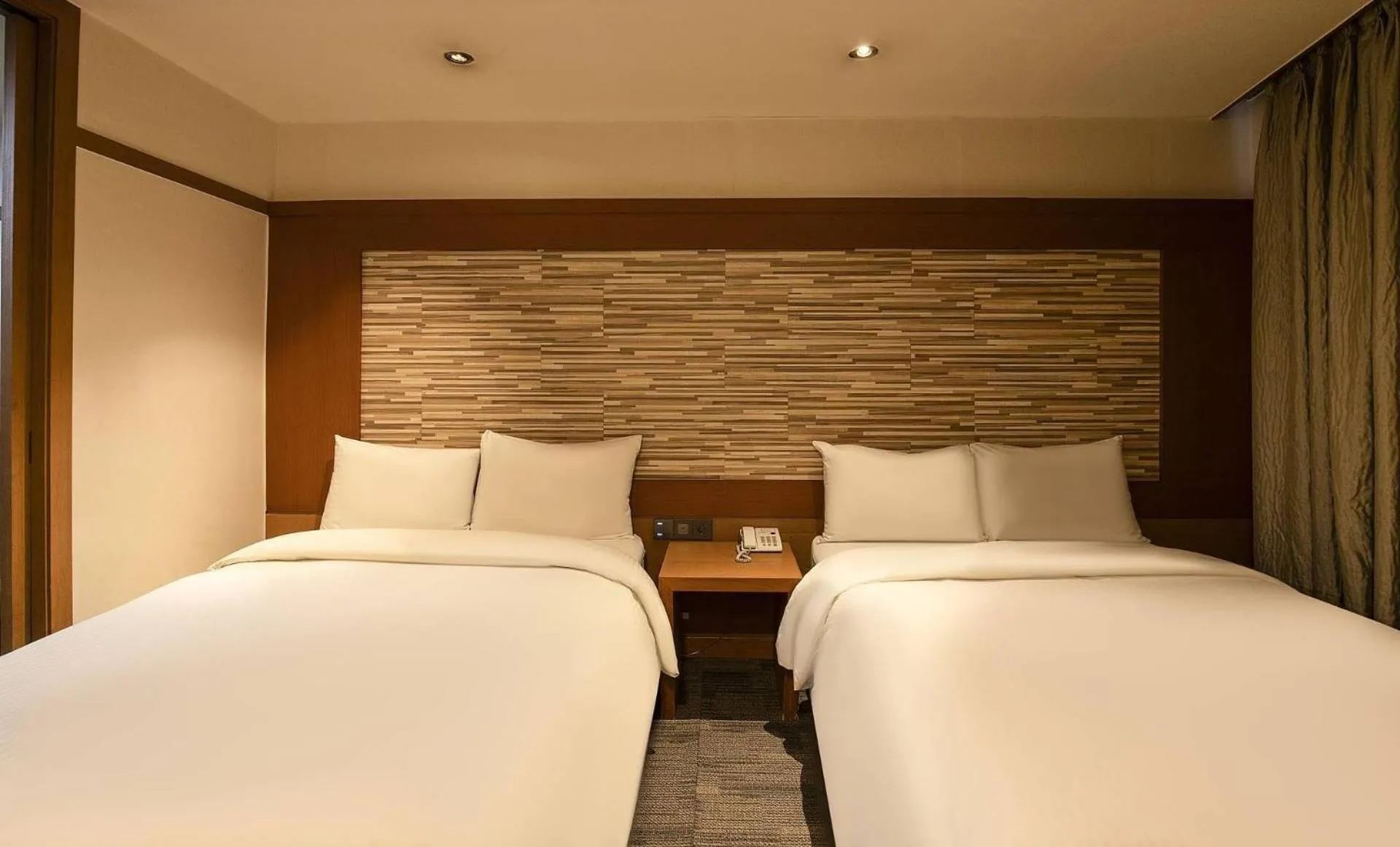 Bed in Incheon Airport Hotel Zeumes