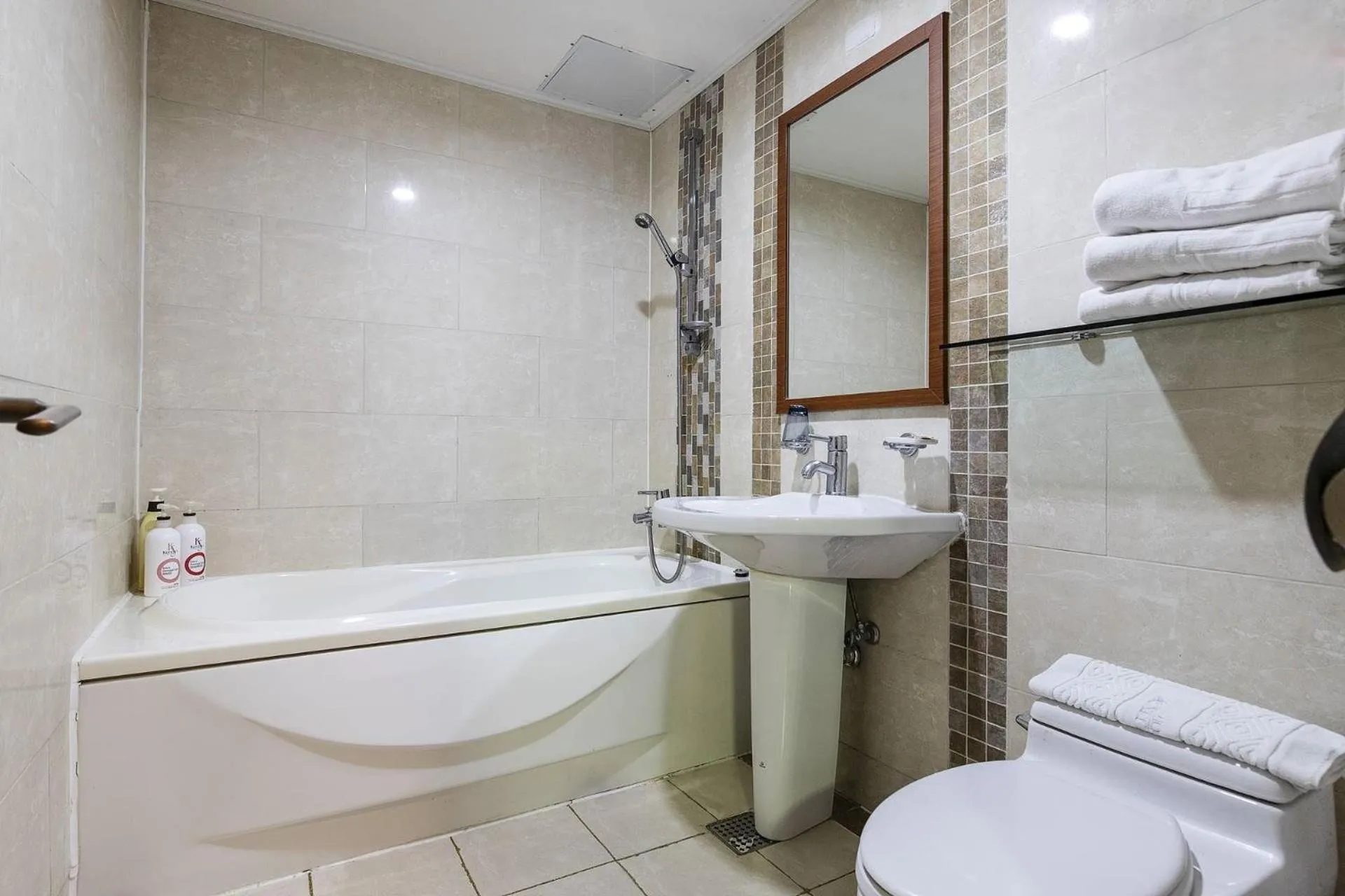 Incheon Airport Hotel Zeumes