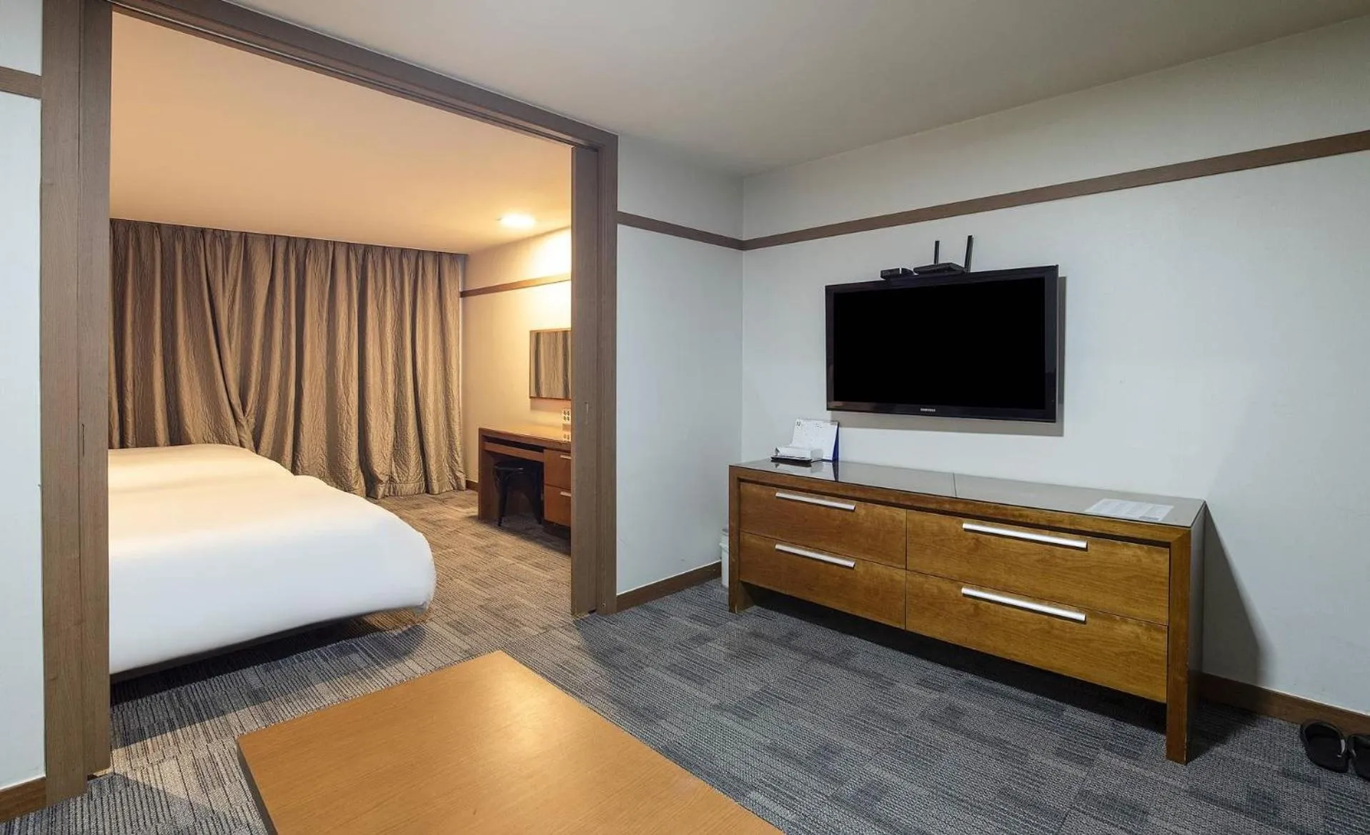 Bed in Incheon Airport Hotel Zeumes