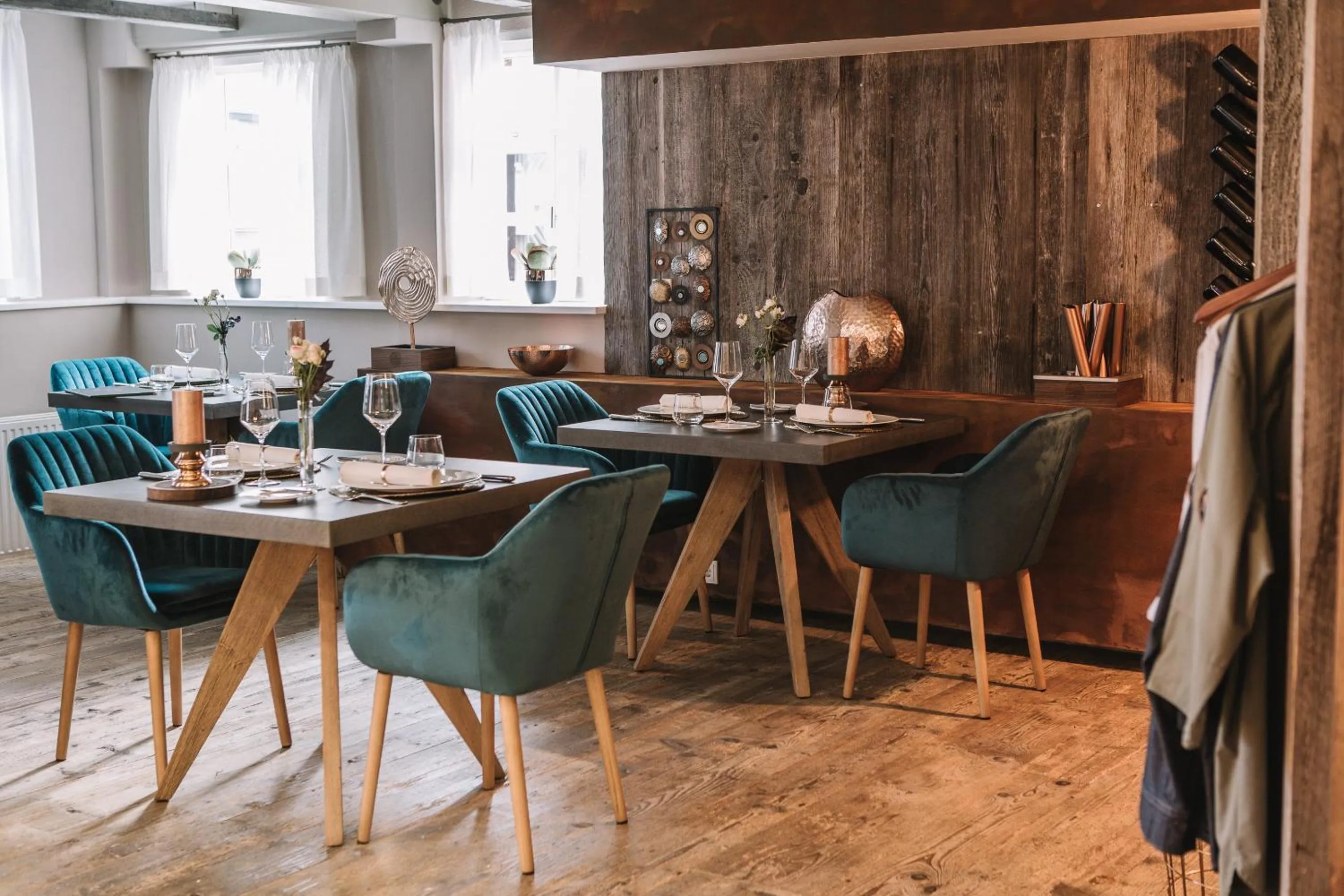 Restaurant/places to eat in Boutique Hotel Pfauen