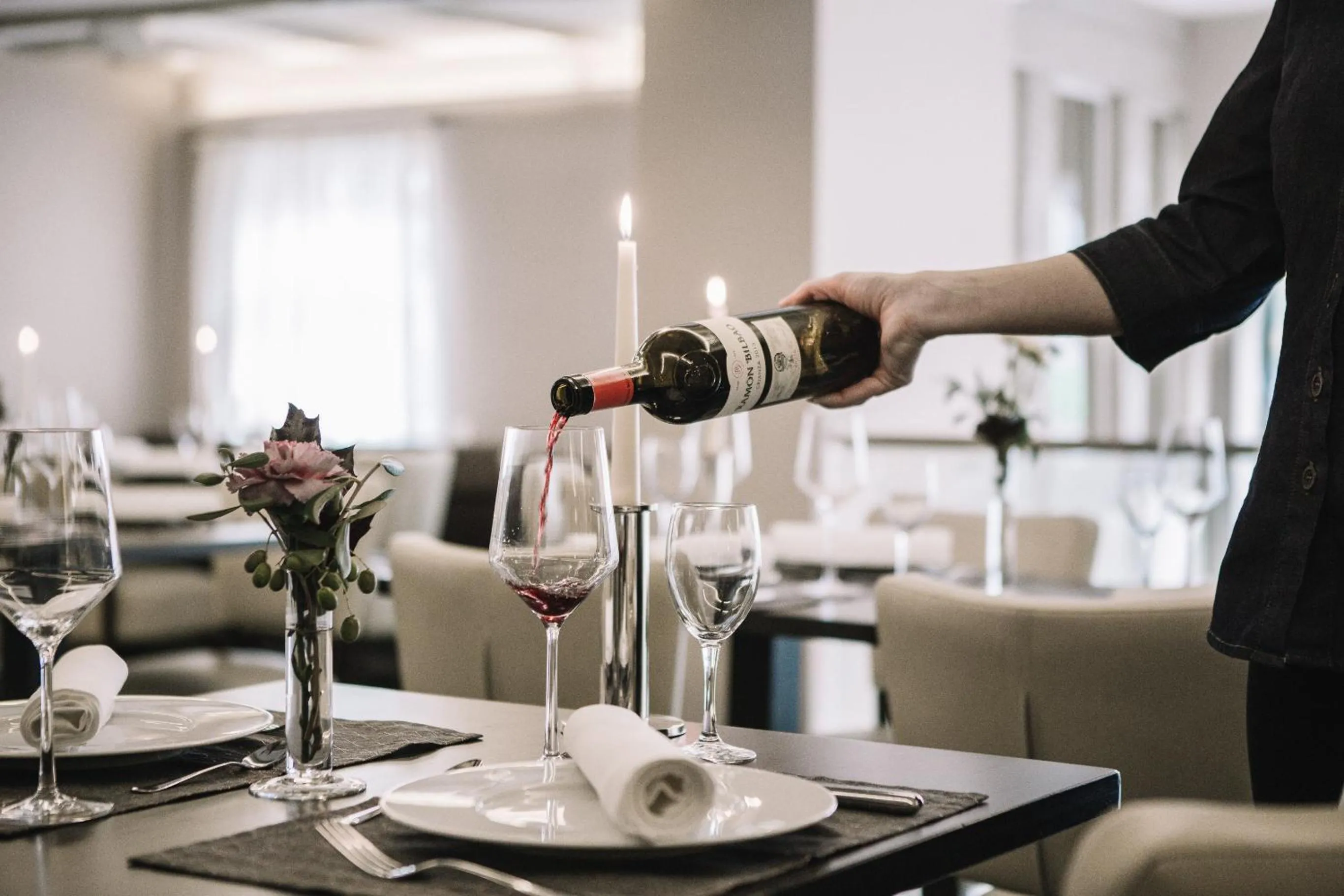 Restaurant/places to eat in Boutique Hotel Pfauen