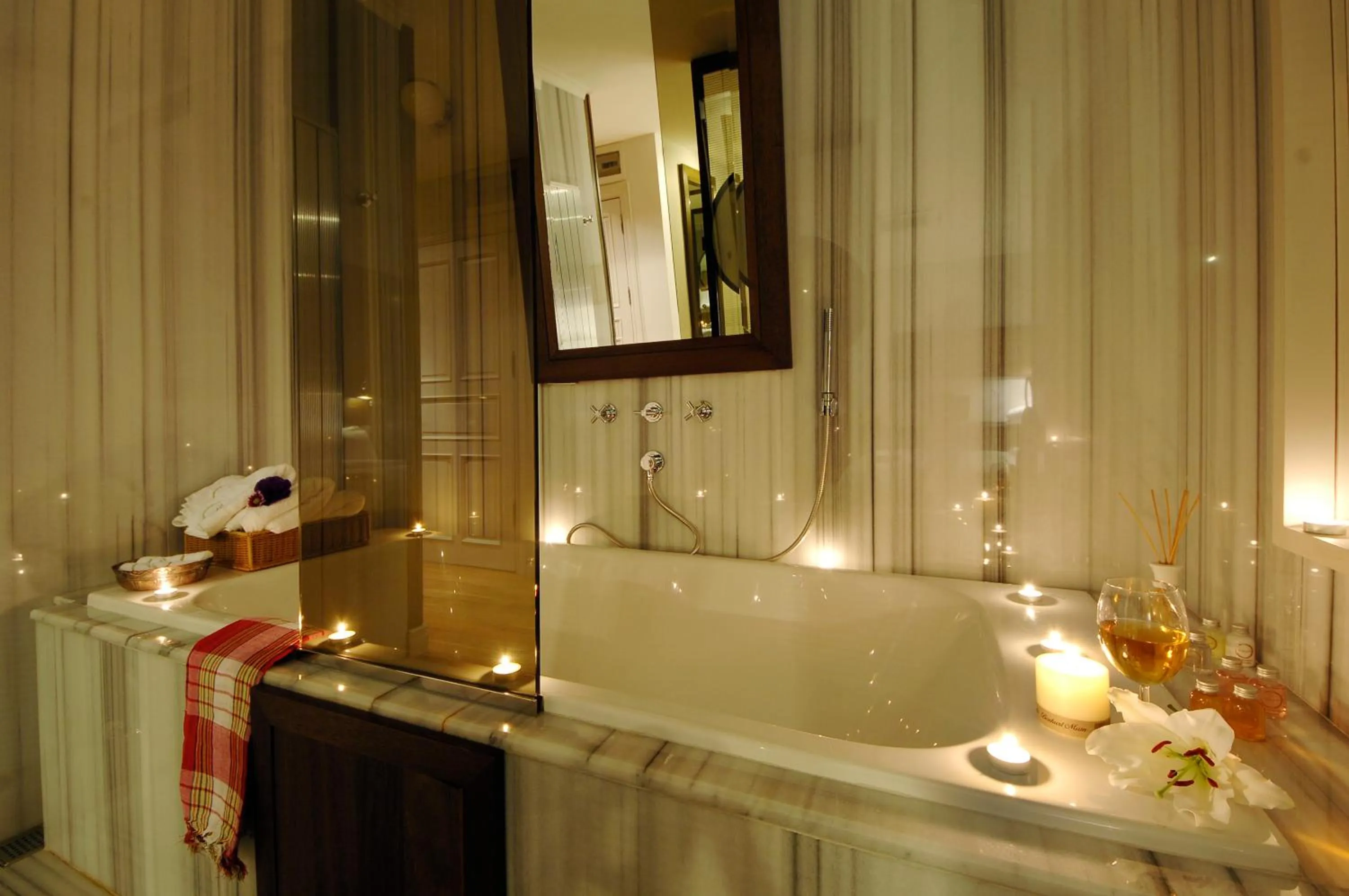 Bathroom in Urban Suites