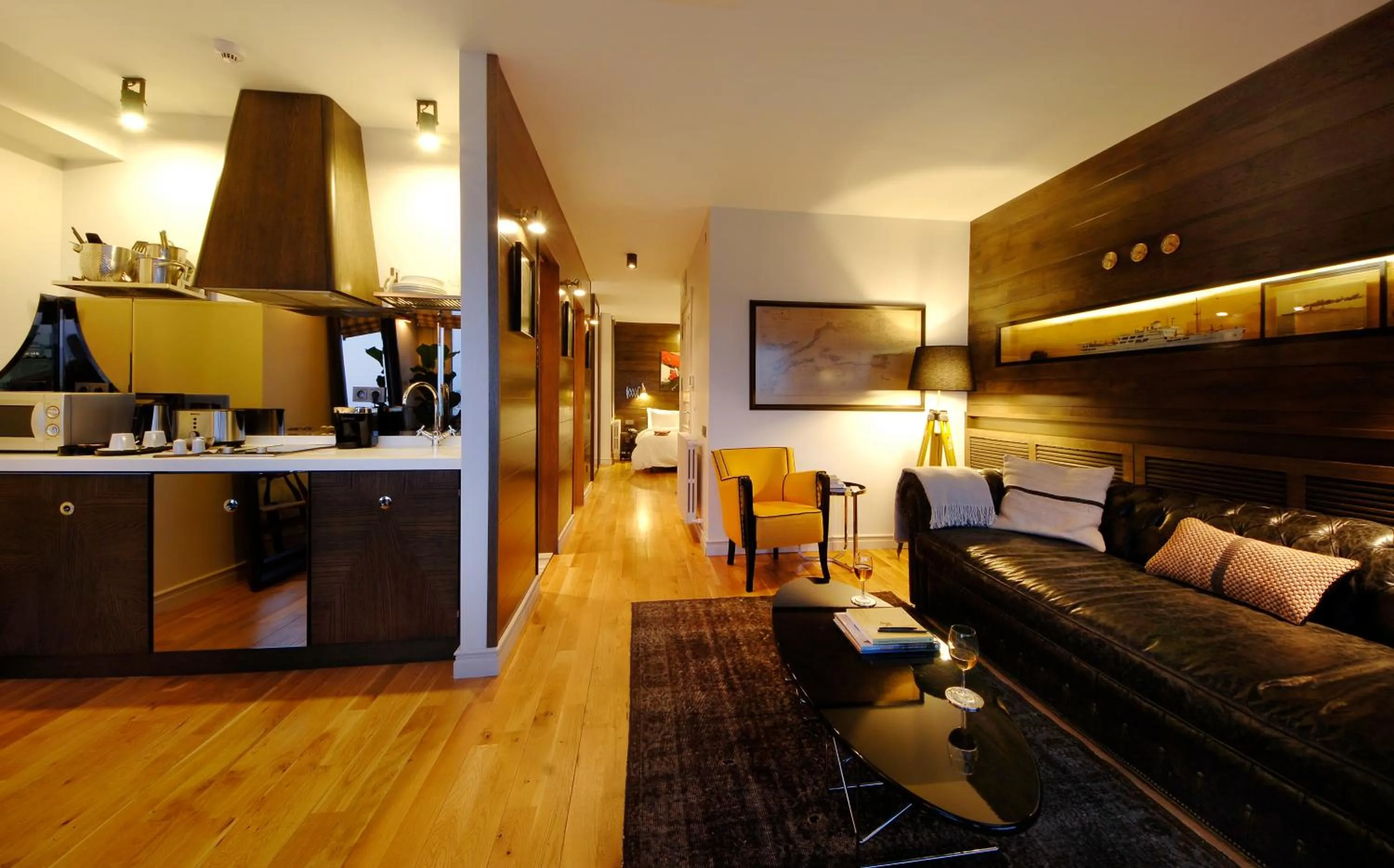 Kitchen or kitchenette in Urban Suites