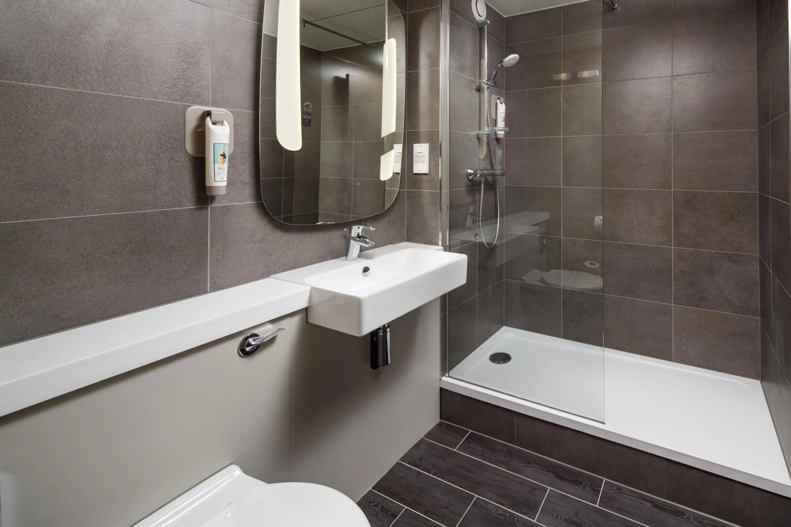 Shower, Bathroom in ibis Birmingham Centre Irving Street