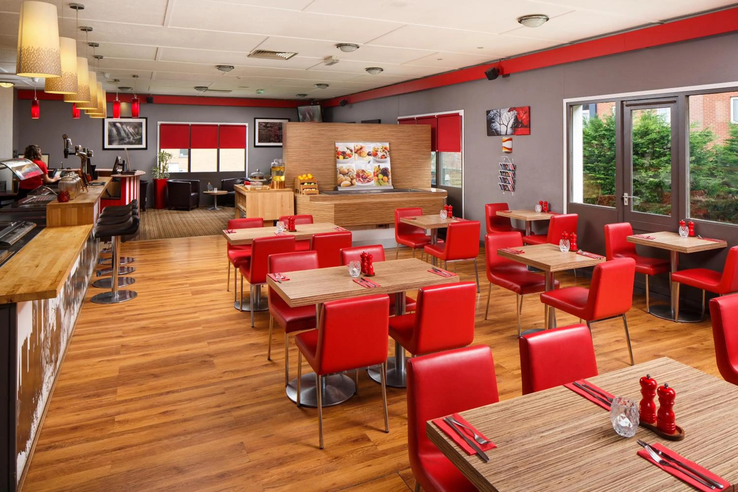 Restaurant/Places to Eat in ibis Birmingham Centre Irving Street