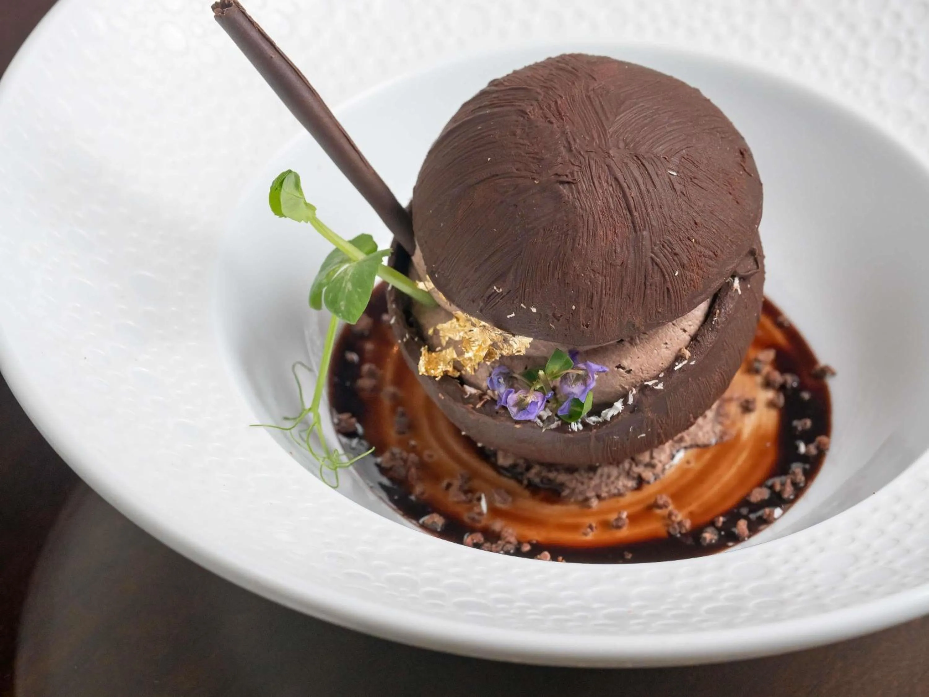 Lounge or bar in Fairmont Makati