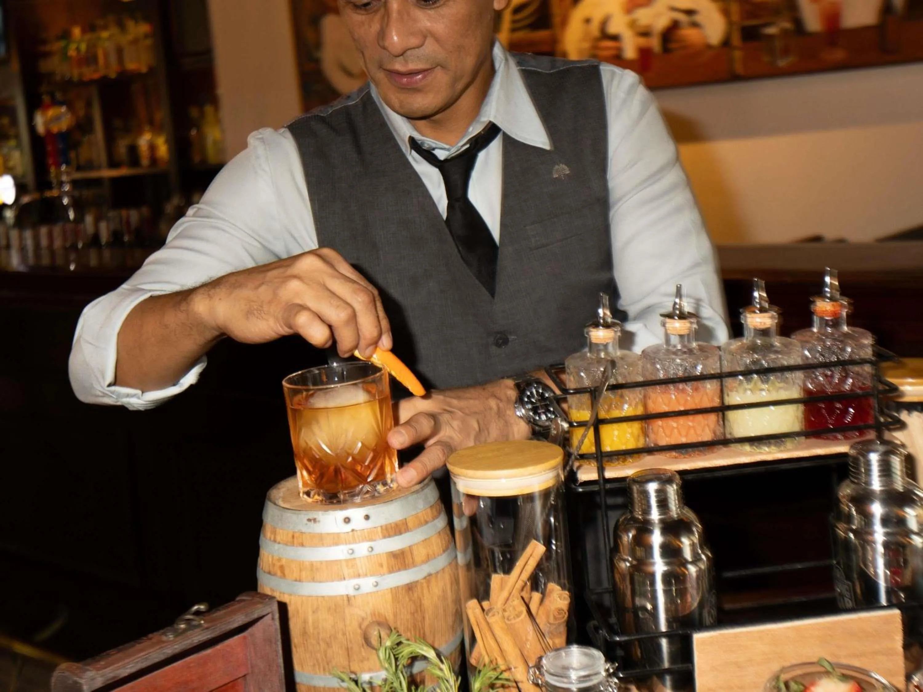 Lounge or bar in Fairmont Makati