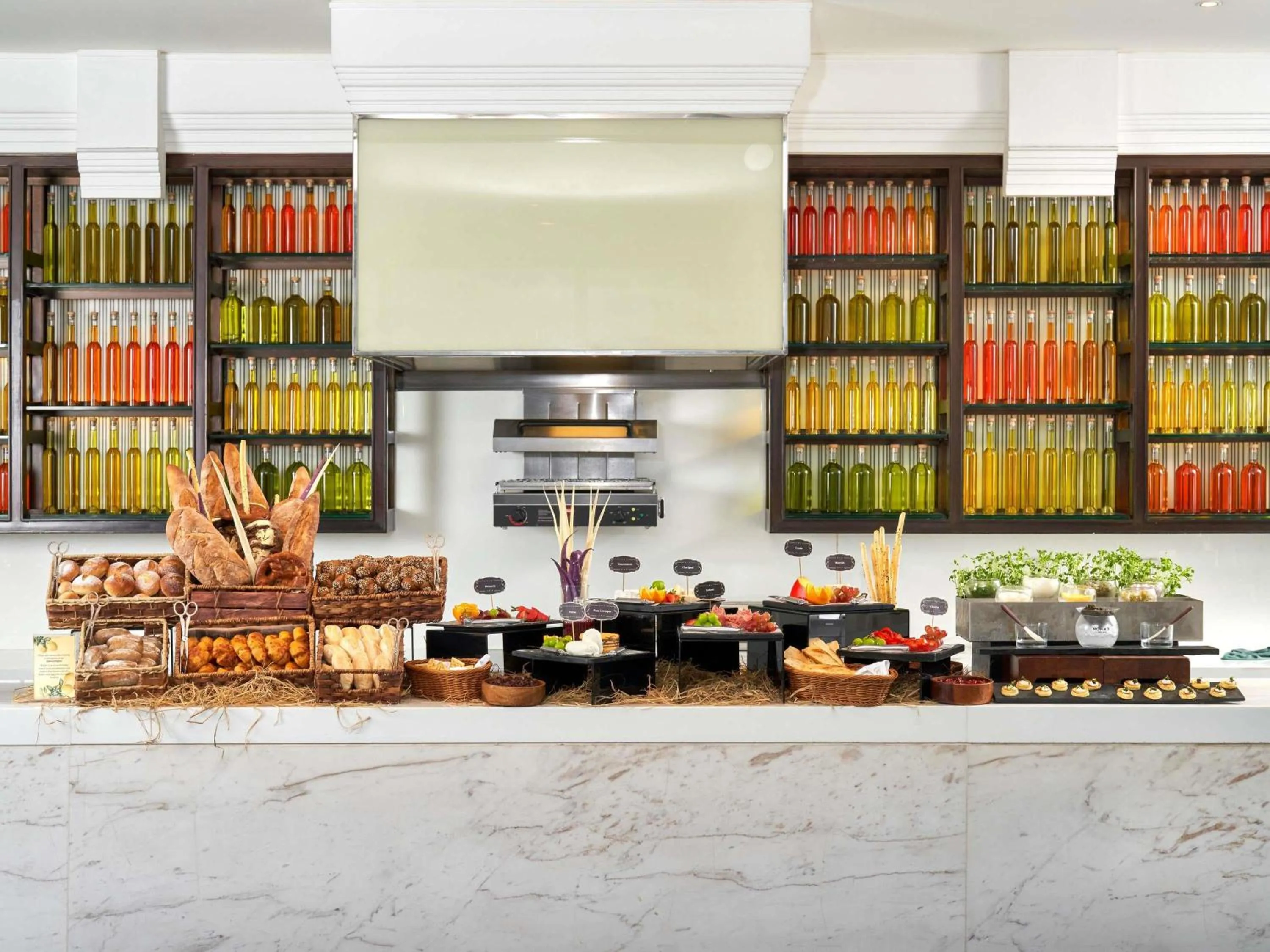 Restaurant/places to eat in Raffles Makati