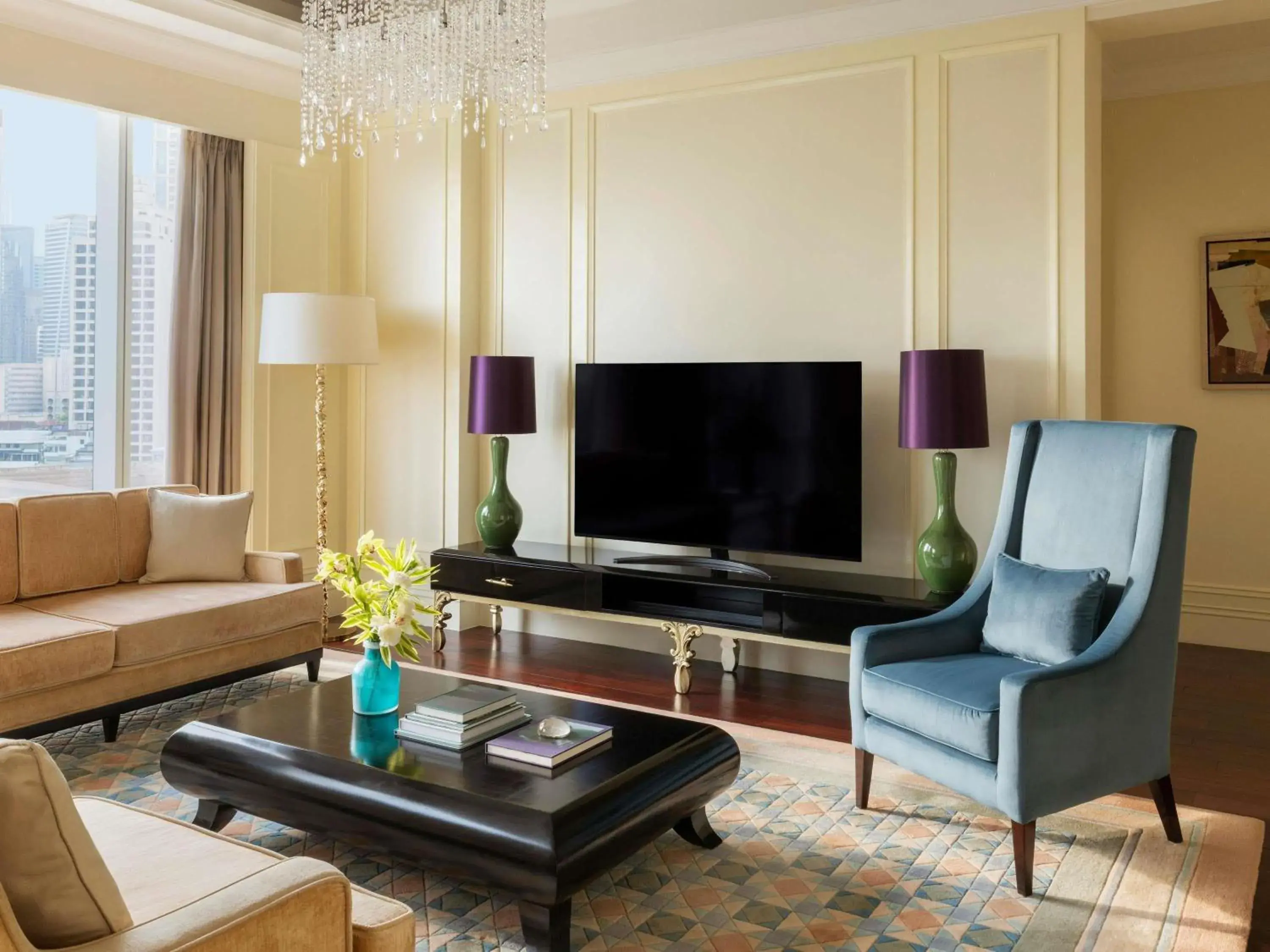 Legacy Suite in Raffles Makati Legacy Suite in Raffles Makati