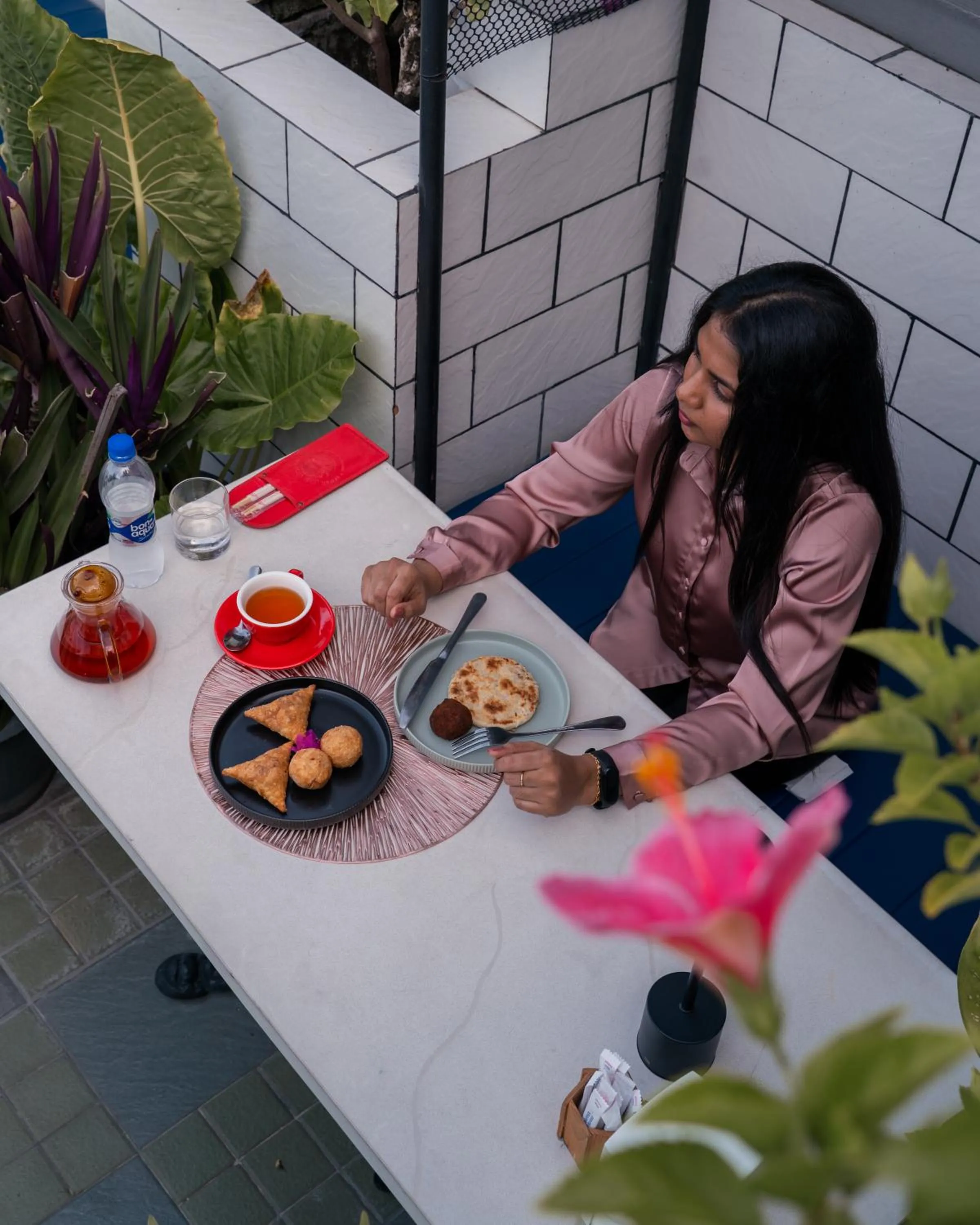 Restaurant/places to eat in Huvan Beach Hotel at Hulhumale