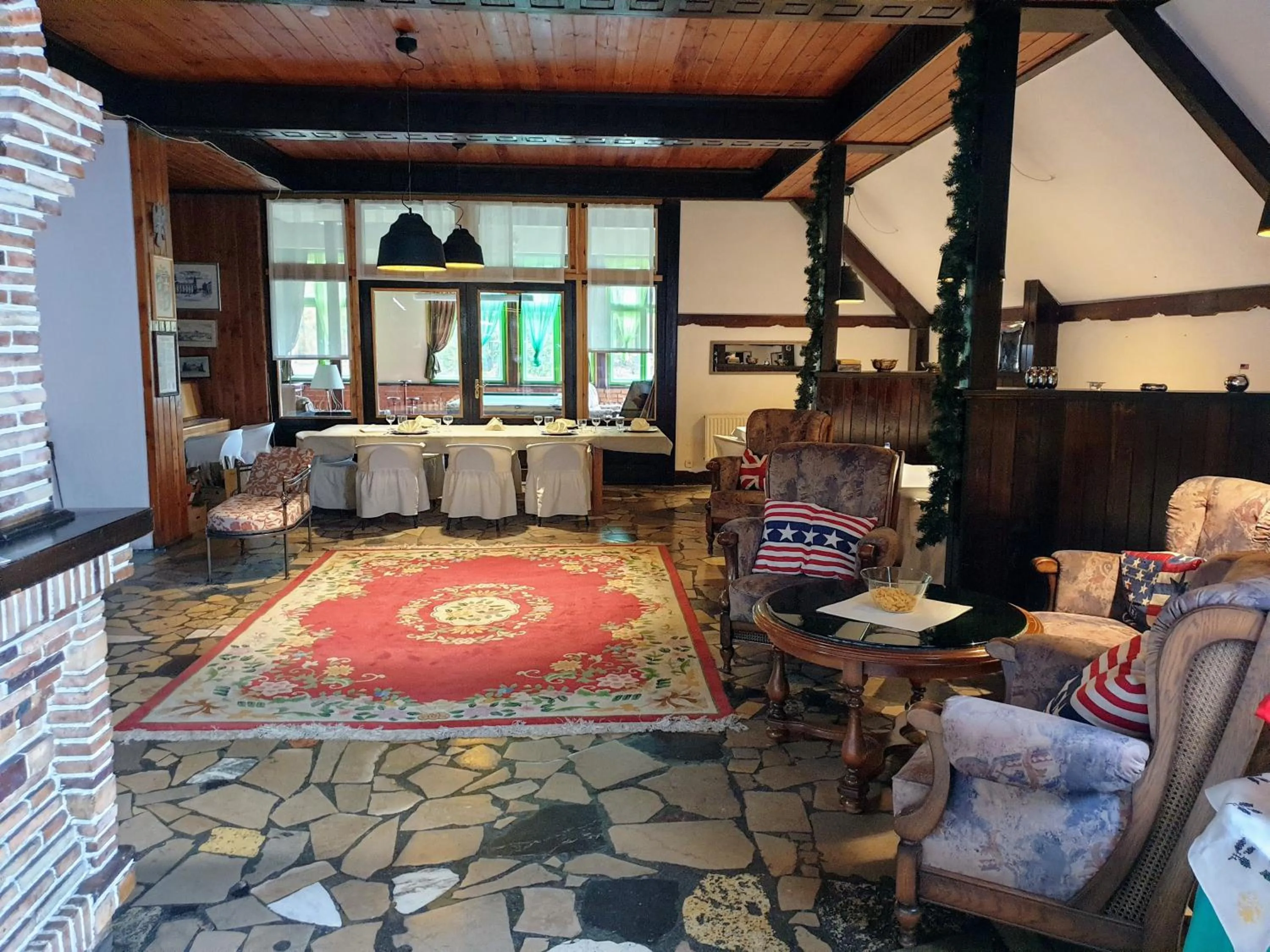 Restaurant/places to eat in Park Inn Resort przy jeziorze - sauna i duży parking - pieski mile widziane