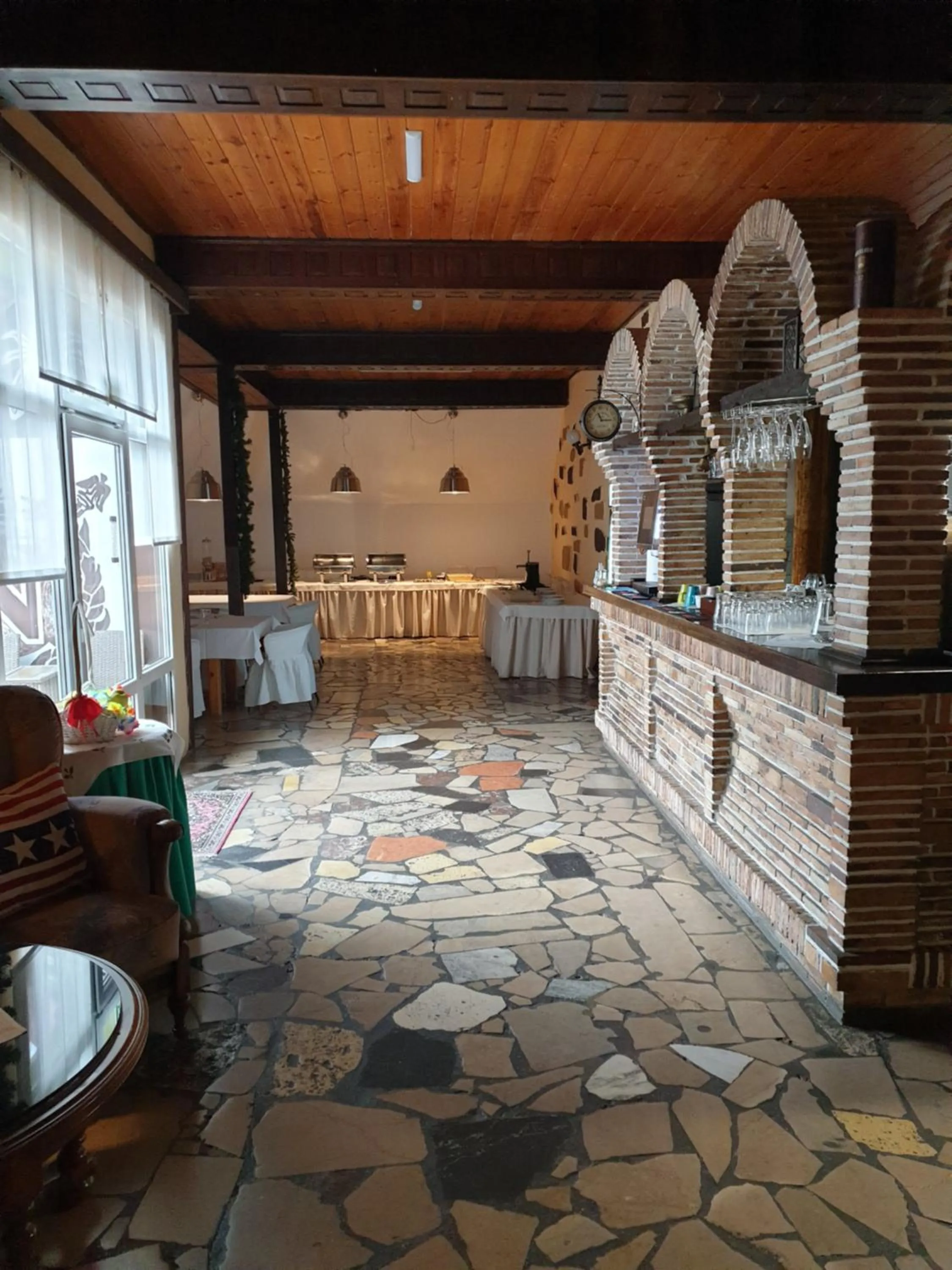 Restaurant/places to eat in Park Inn Resort przy jeziorze - sauna i duży parking - pieski mile widziane