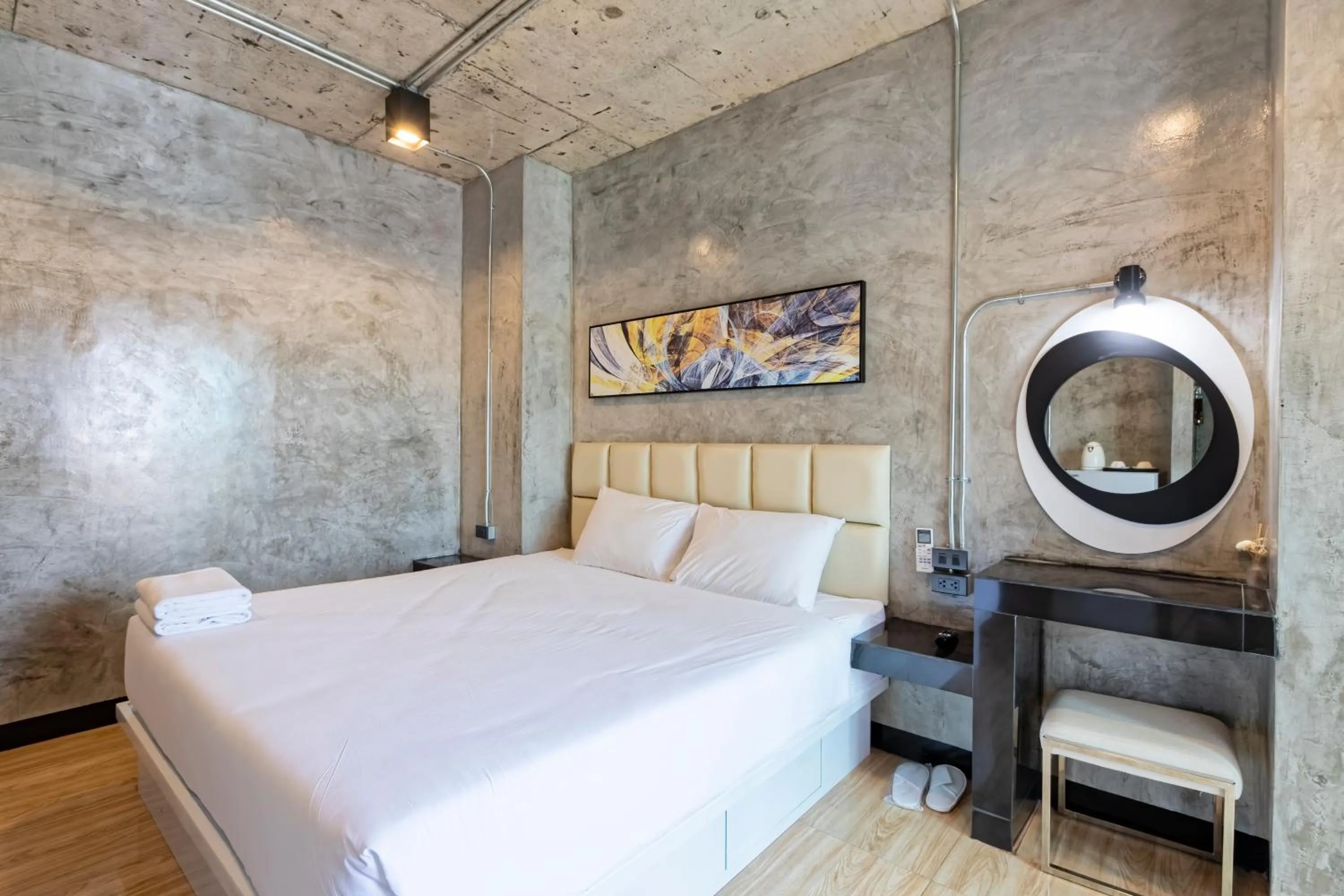 Bed in My Style Resort Hotel -SHA Plus