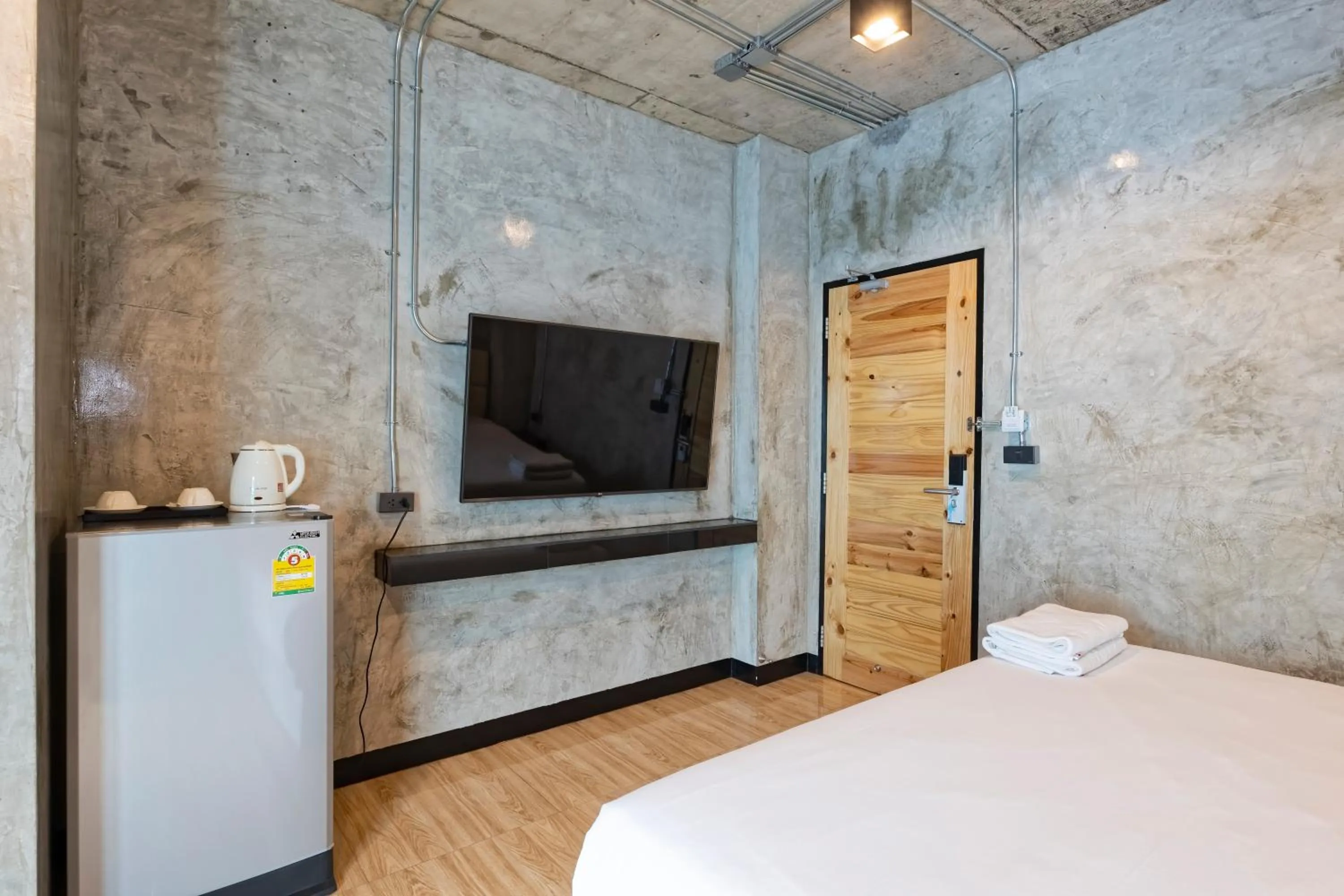 Bed in My Style Resort Hotel -SHA Plus