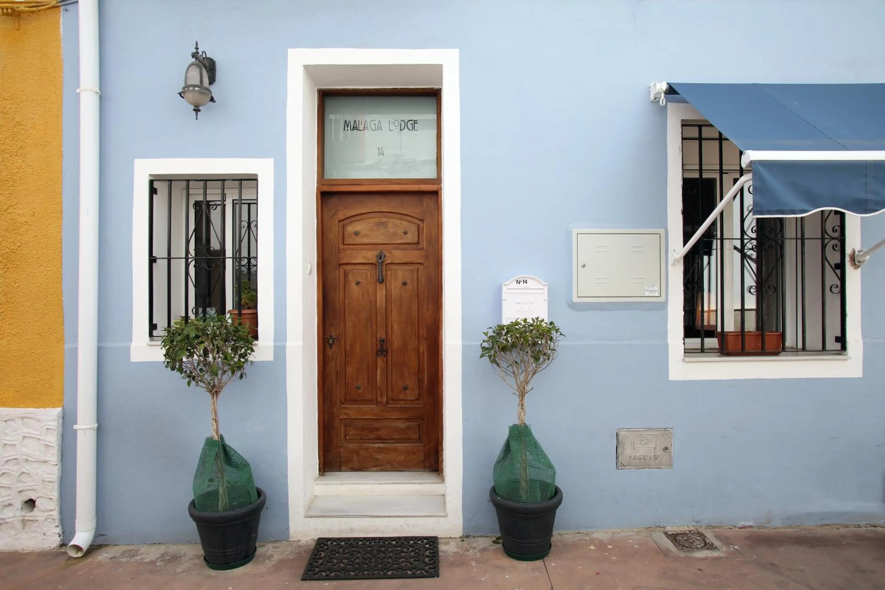 Facade/entrance in Málaga Lodge Guesthouse