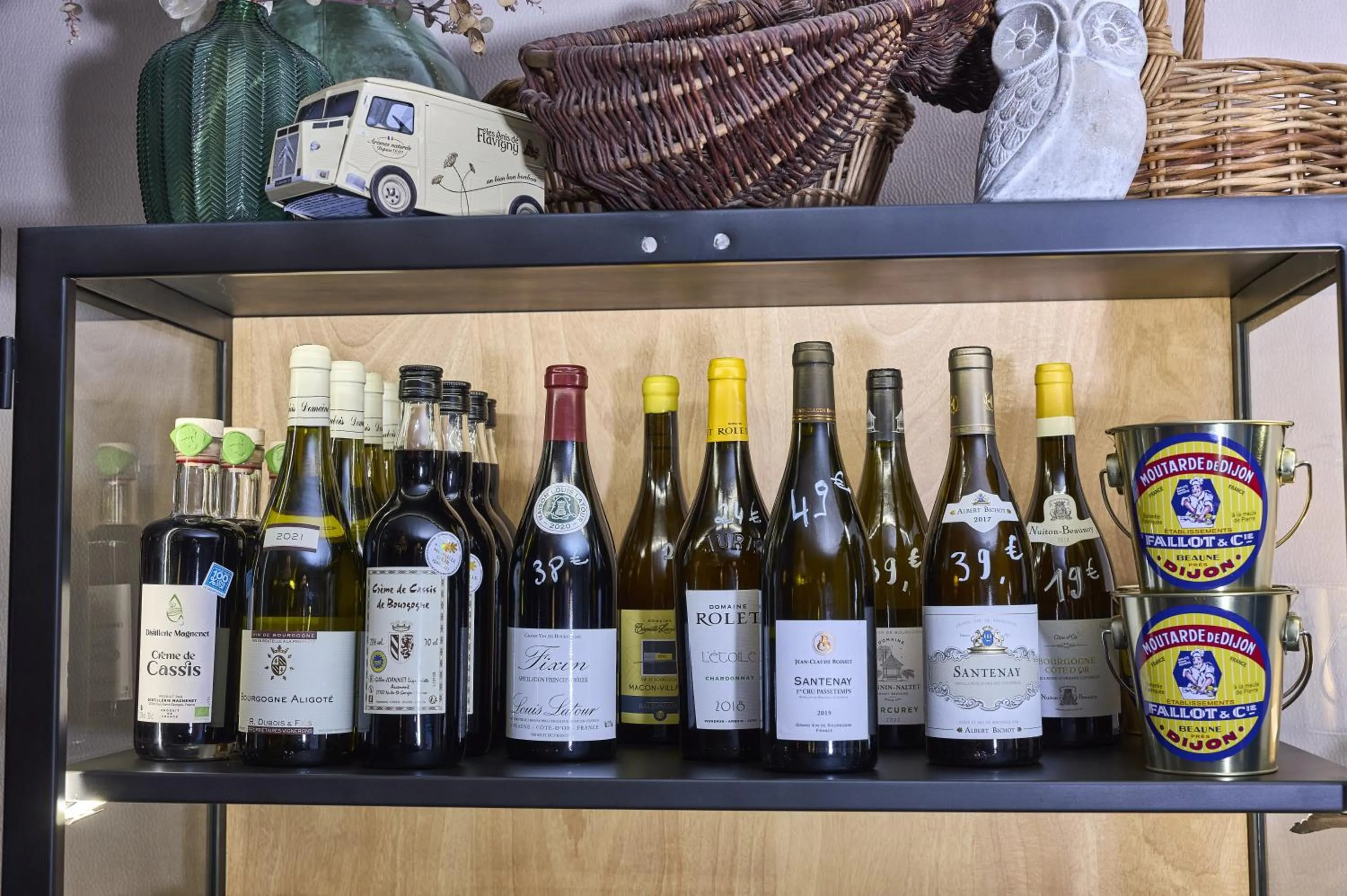 On-site shops in La Flambée