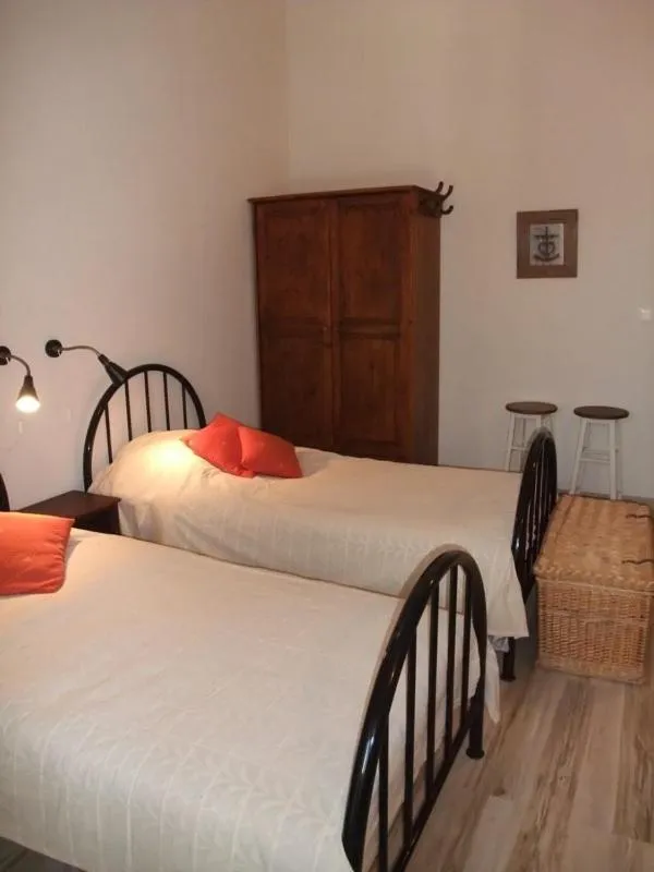 Photo of the whole room in Mas Tolosan