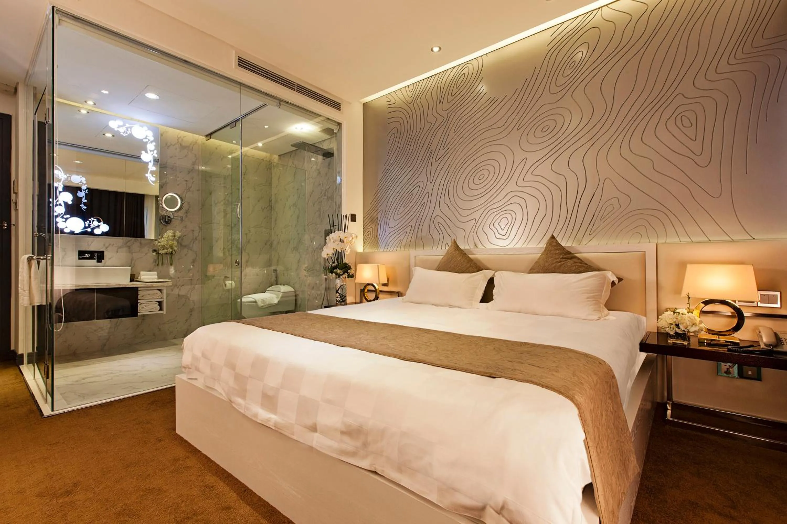 Photo of the whole room, Bed in Signature Boutique Hotel