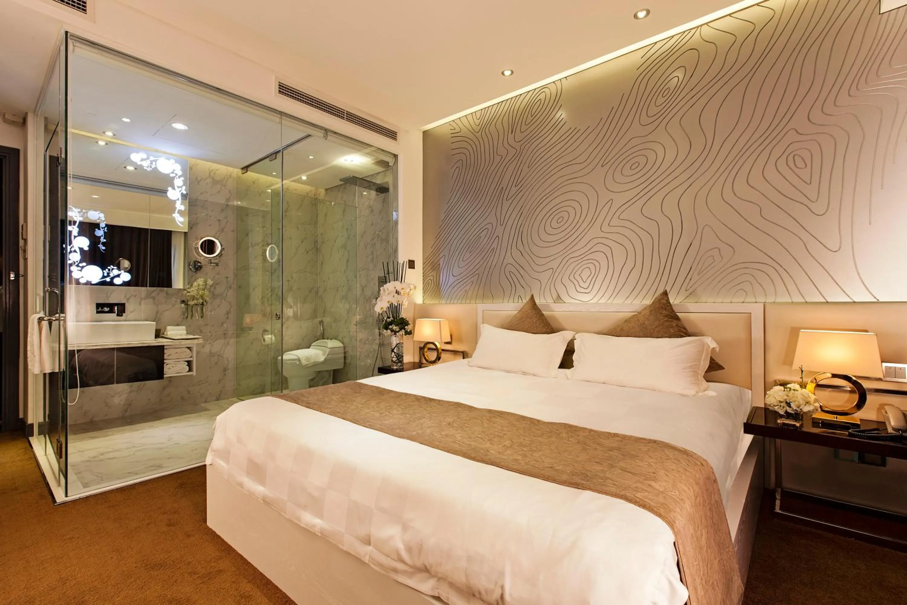 Photo of the whole room, Bed in Signature Boutique Hotel