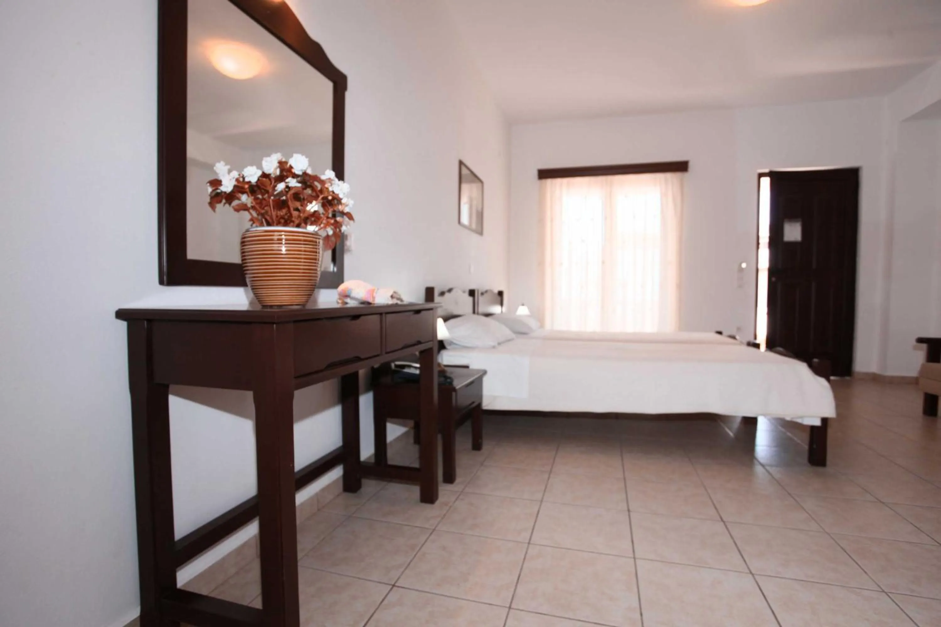 Day, Bed in Hotel Melikari