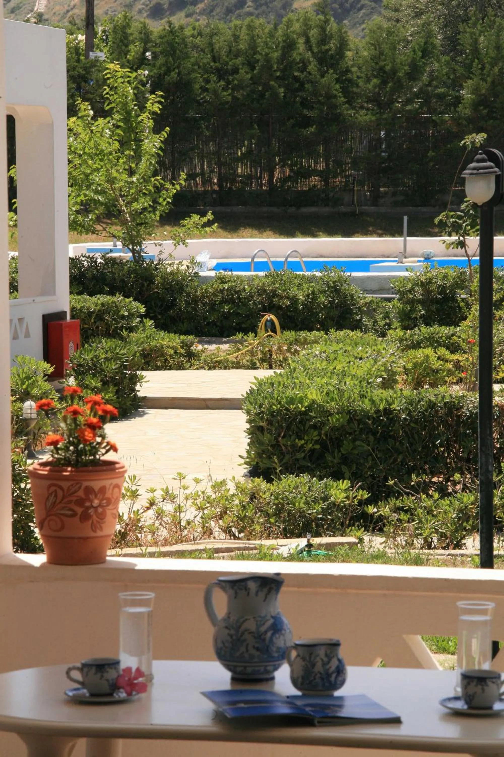 Day in Hotel Melikari