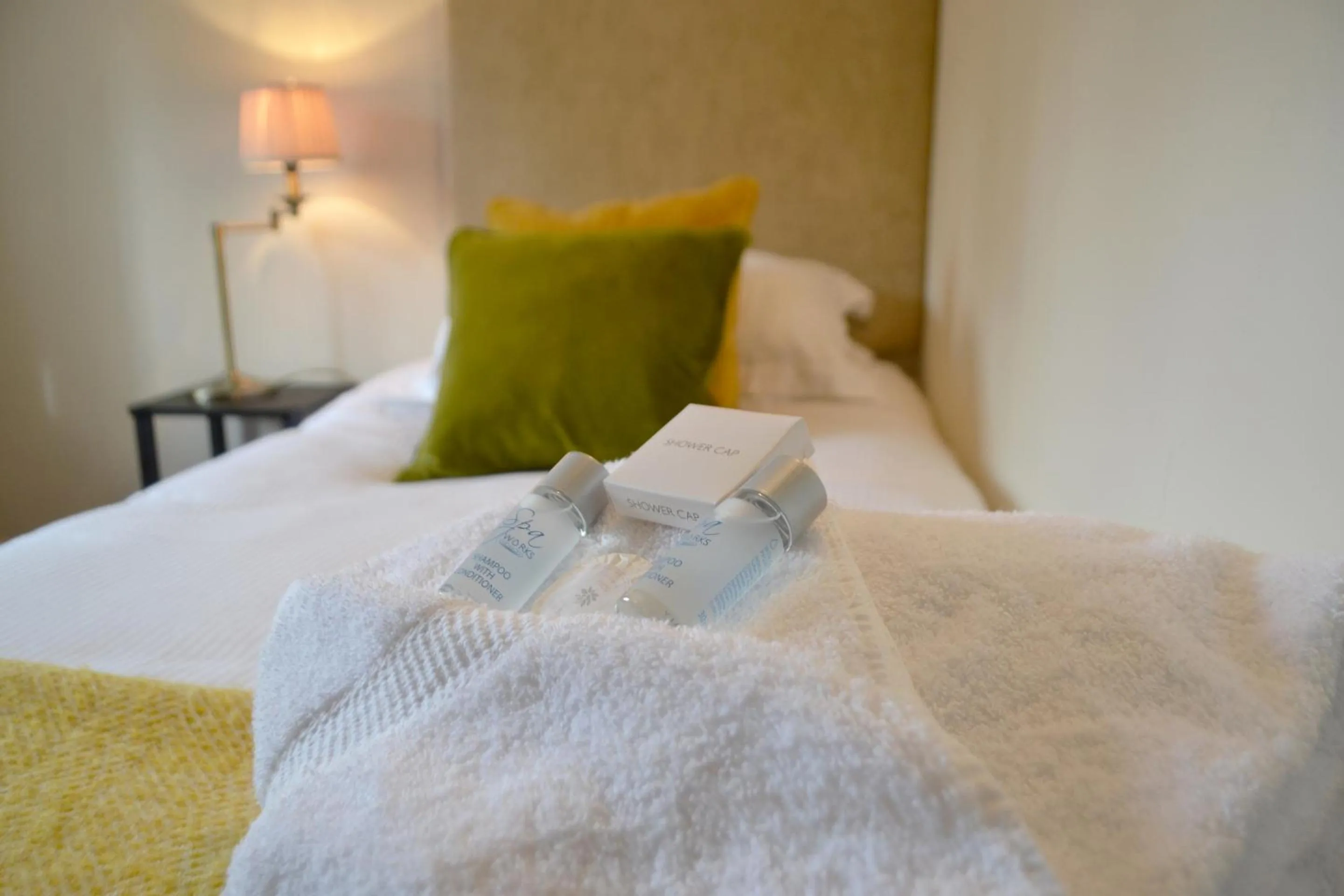 Bedroom, Bed in The Nags Head