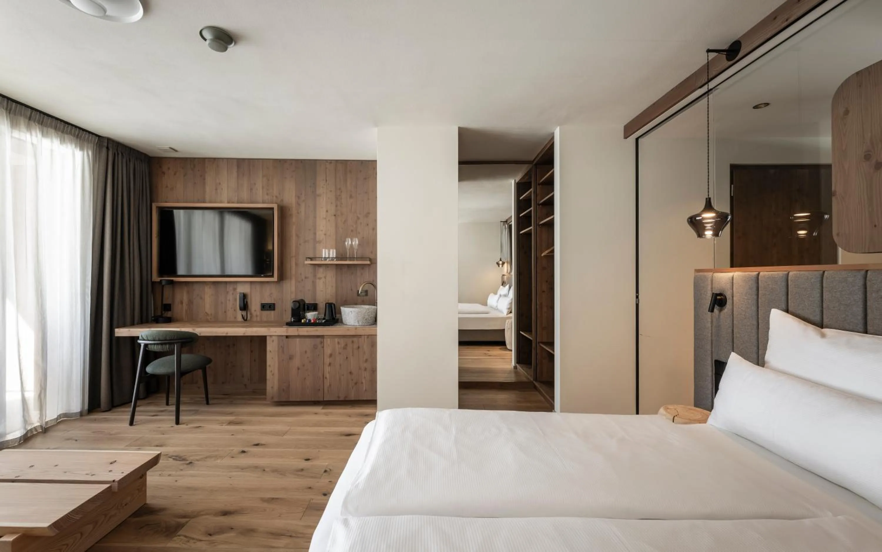 Bedroom, Bed in Cendevaves Alpine Silence