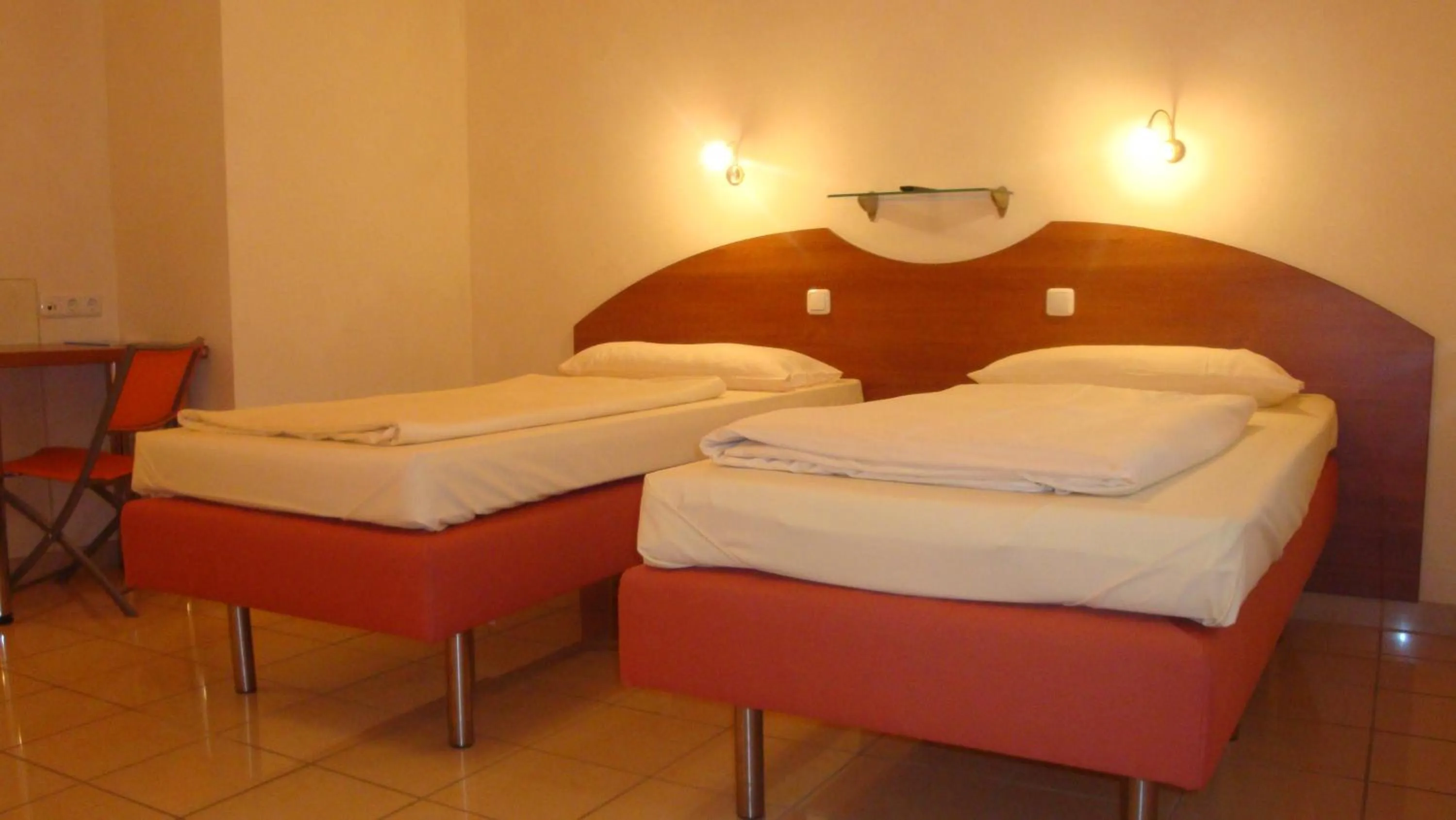 Bed in StadtHotel Passau