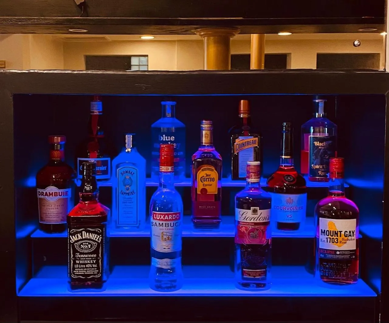 Lounge or bar in The Crown Hotel