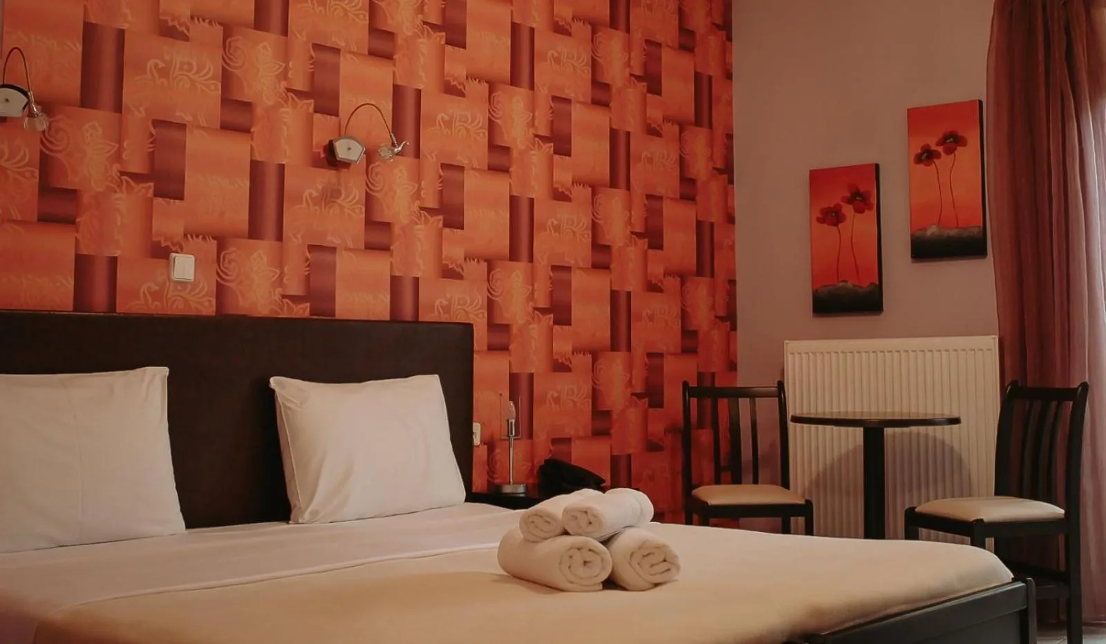 Balcony/Terrace, Bed in Enastron Hotel