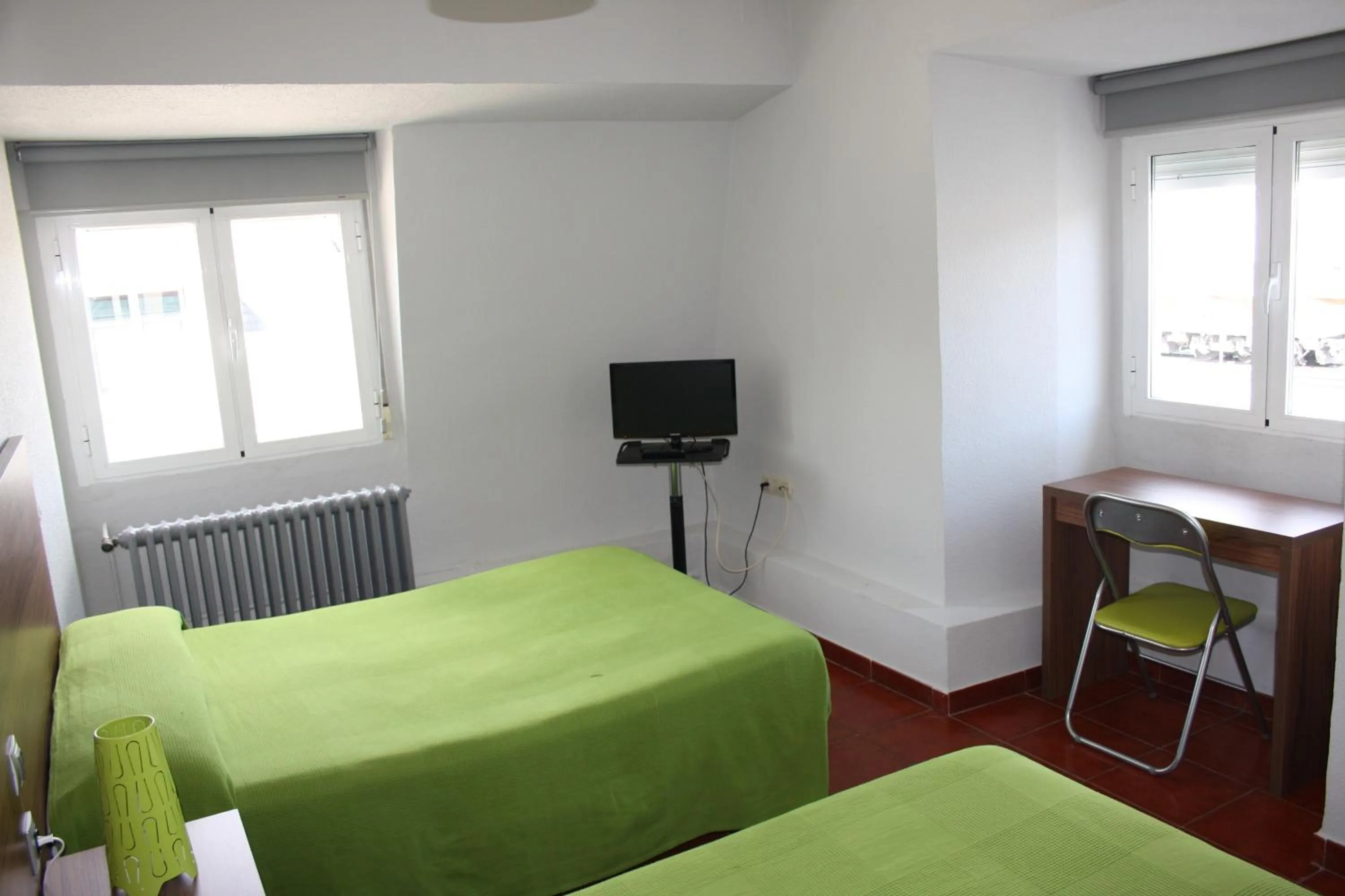 Bedroom, Bed in Hostal La Estación