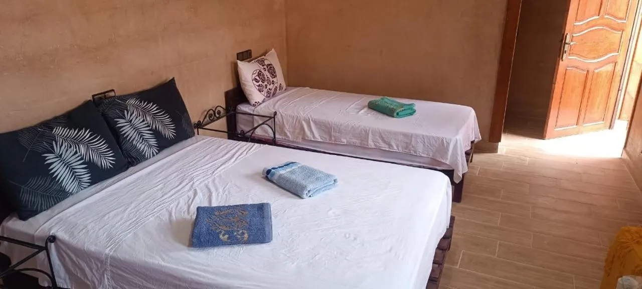 Bed in Auberge Restaurant TISSILI " Oasis de Fint"