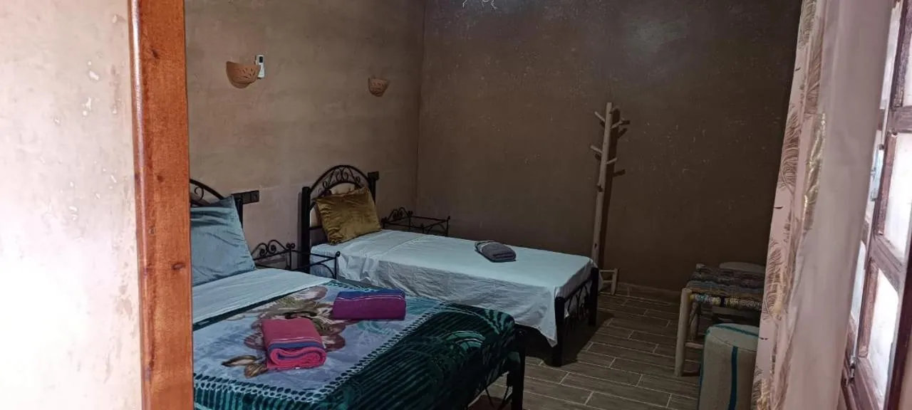 Bed in Auberge Restaurant TISSILI " Oasis de Fint"