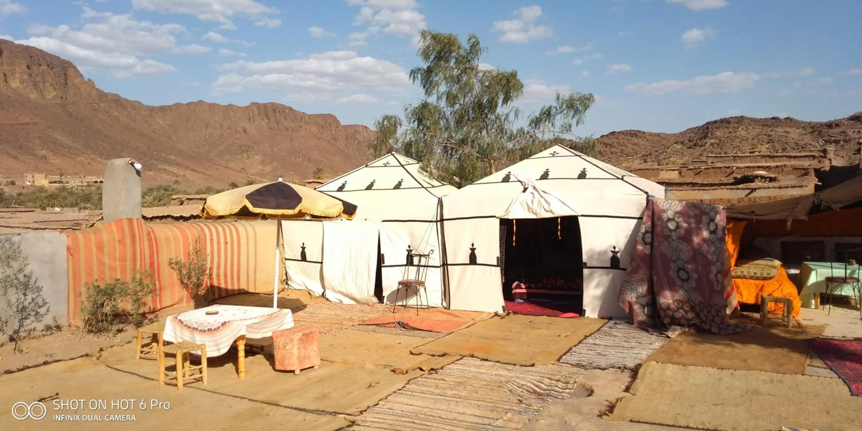 Auberge Restaurant TISSILI " Oasis de Fint"