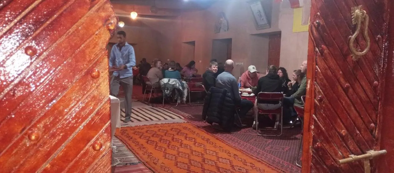 Auberge Restaurant TISSILI " Oasis de Fint"