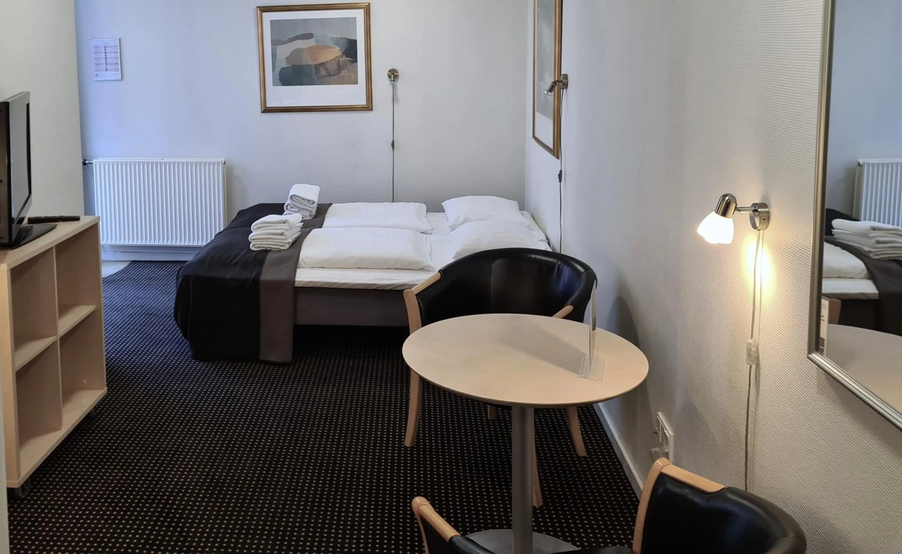 Dining area, Bed in Hotel Aarhus City Apartments