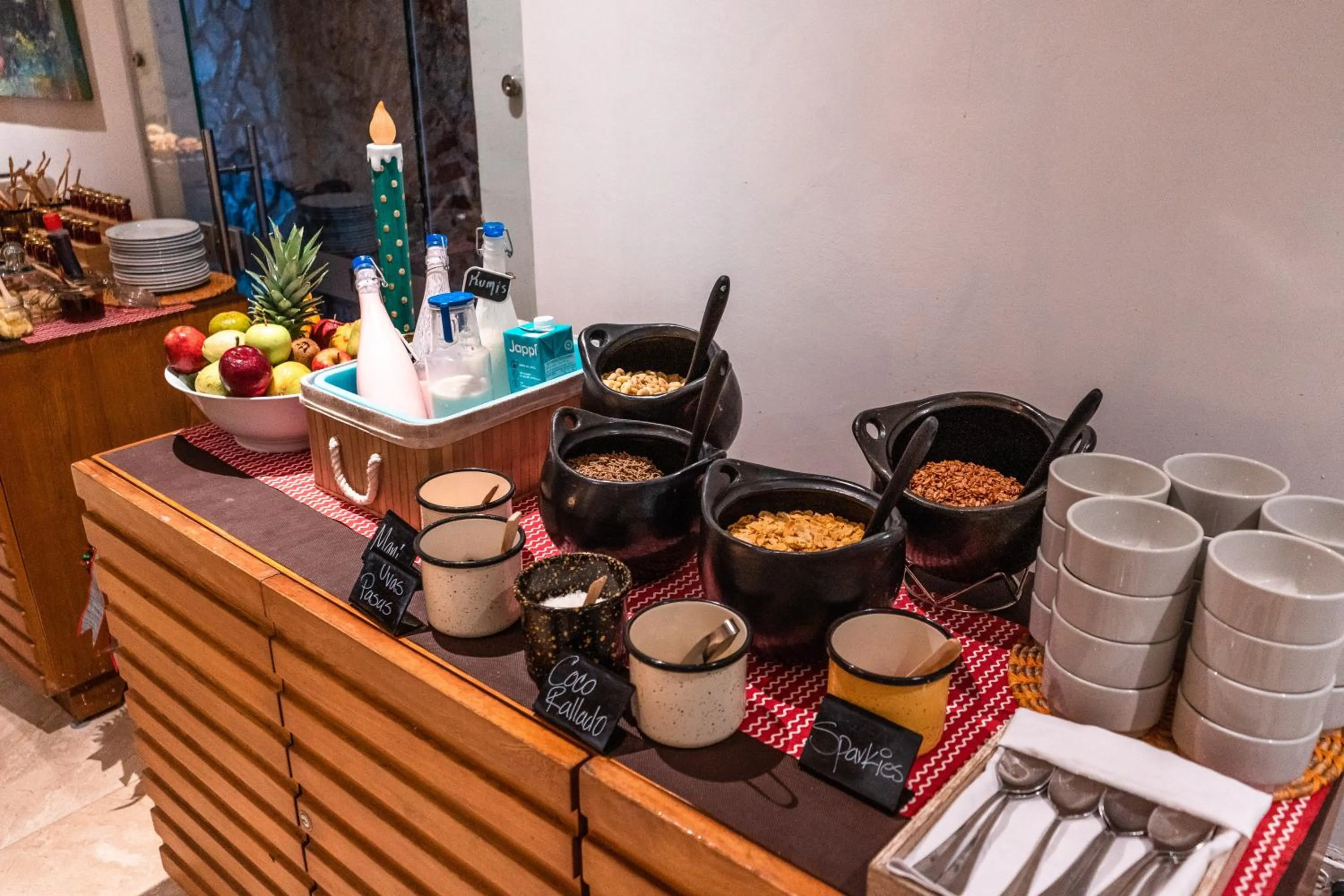 Restaurant/places to eat in GHL Arsenal Hotel