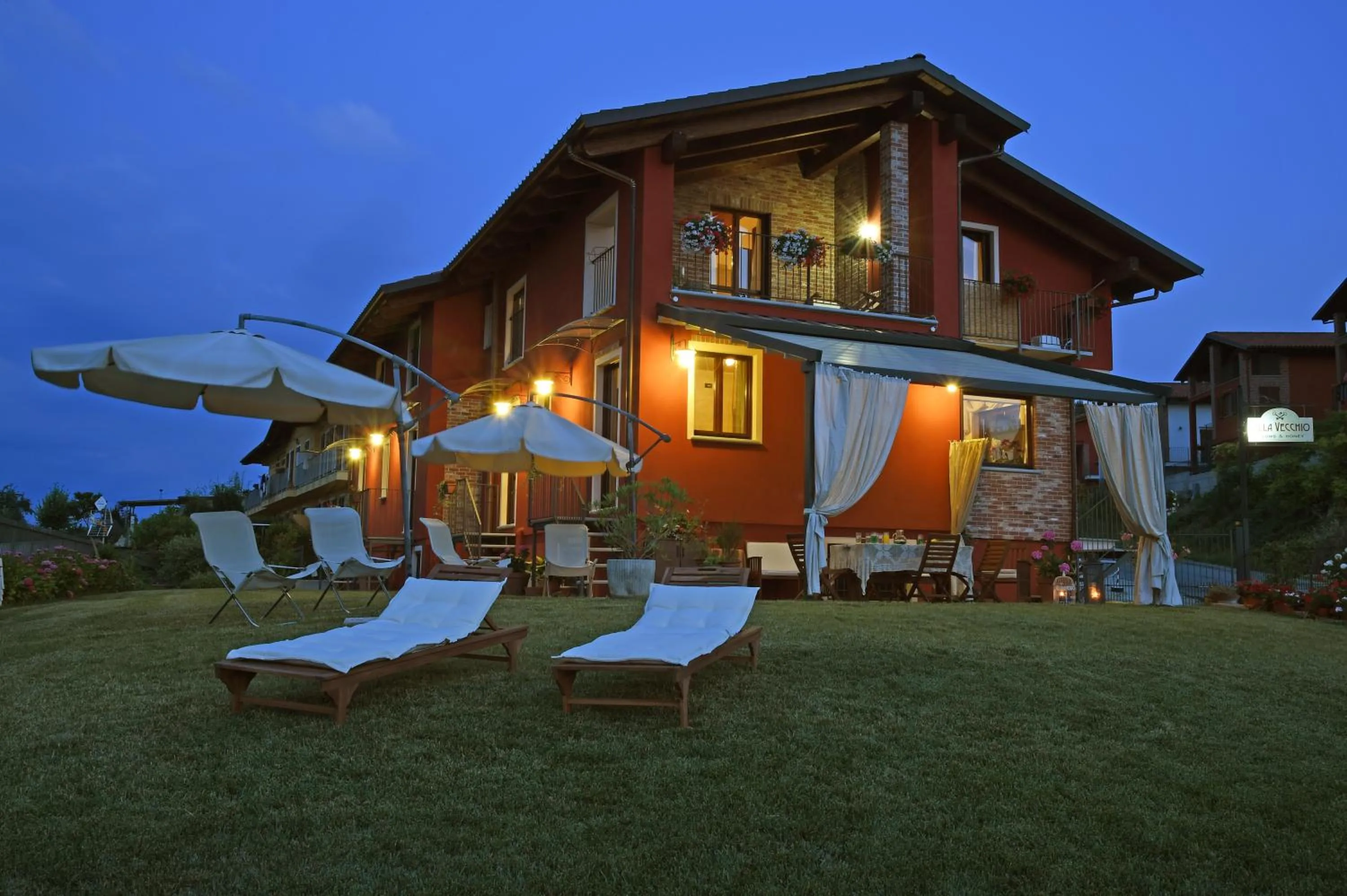 Property building in Villa Vecchio