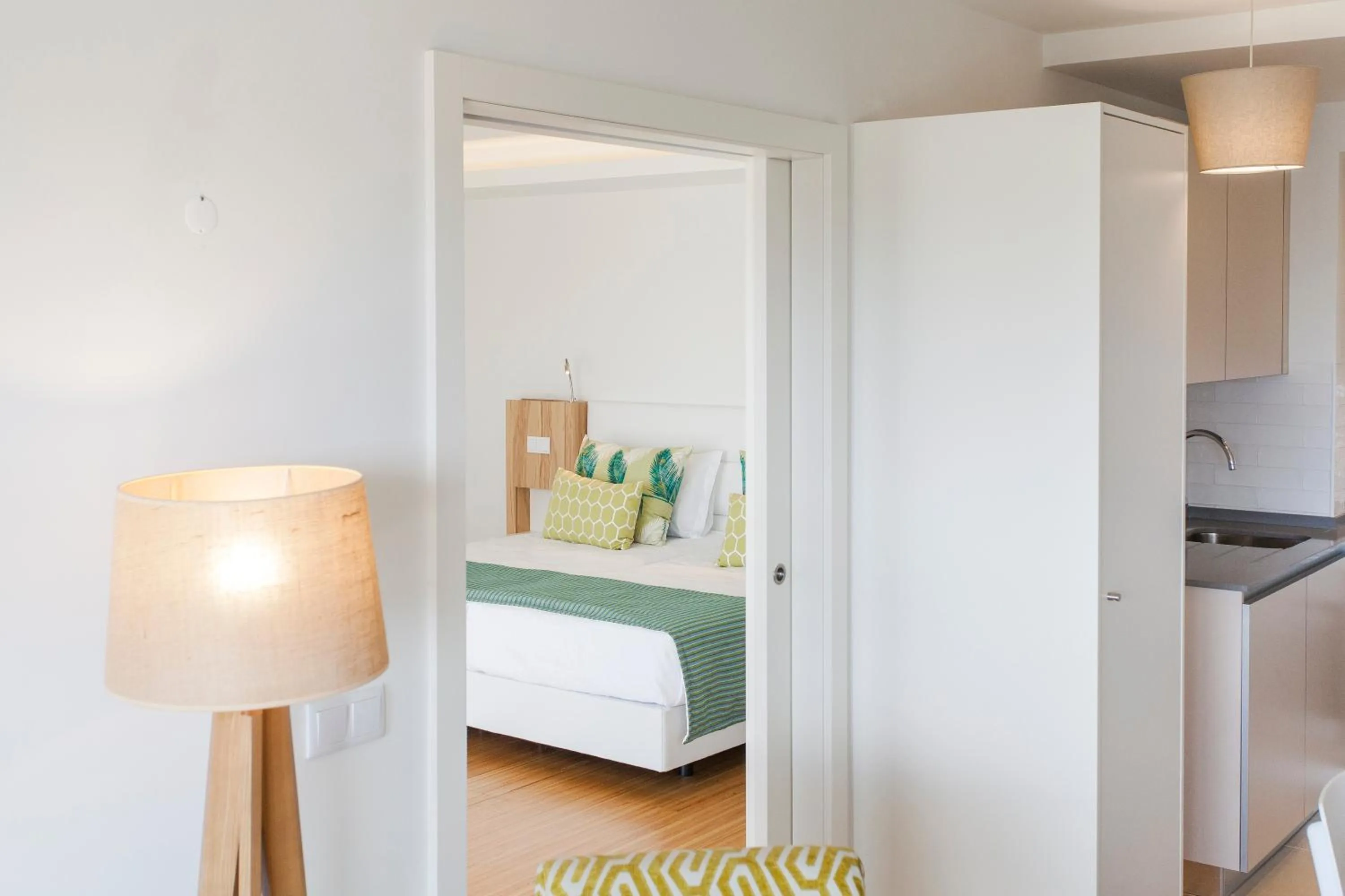 Decorative detail, Bed in Alfagar Aparthotel