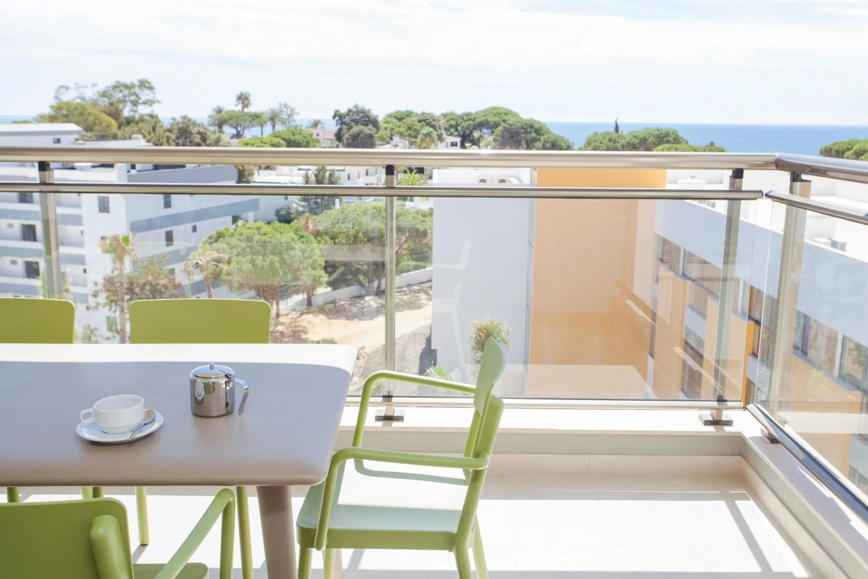 Balcony/Terrace in Alfagar Aparthotel