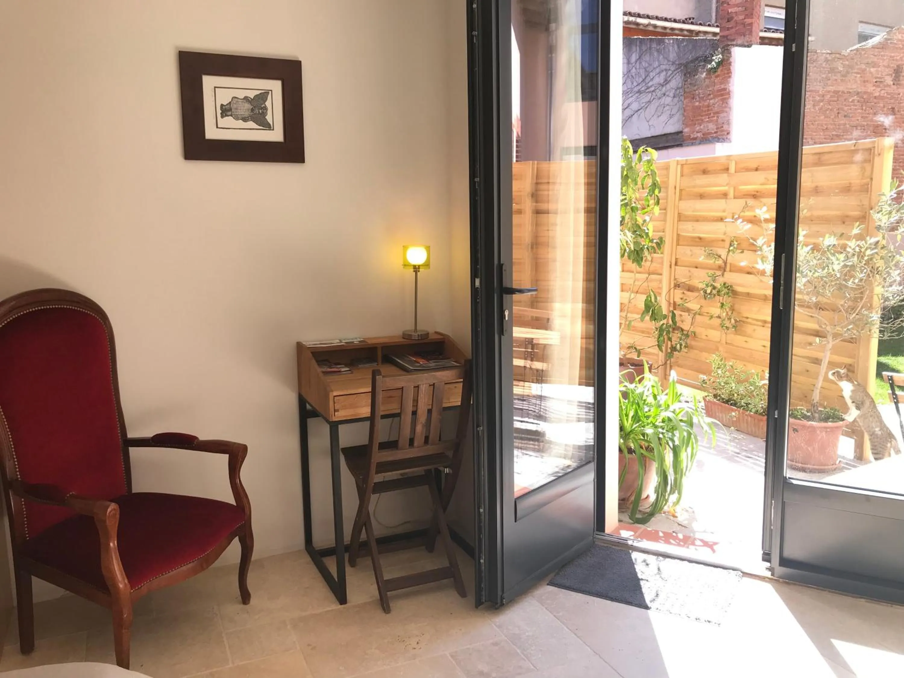 Seating area in La bulle de Gaston