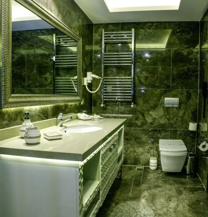 Bathroom in Asya Hotel