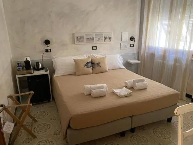 Photo of the whole room, Bed in L'Antico Borgo Elena Noli