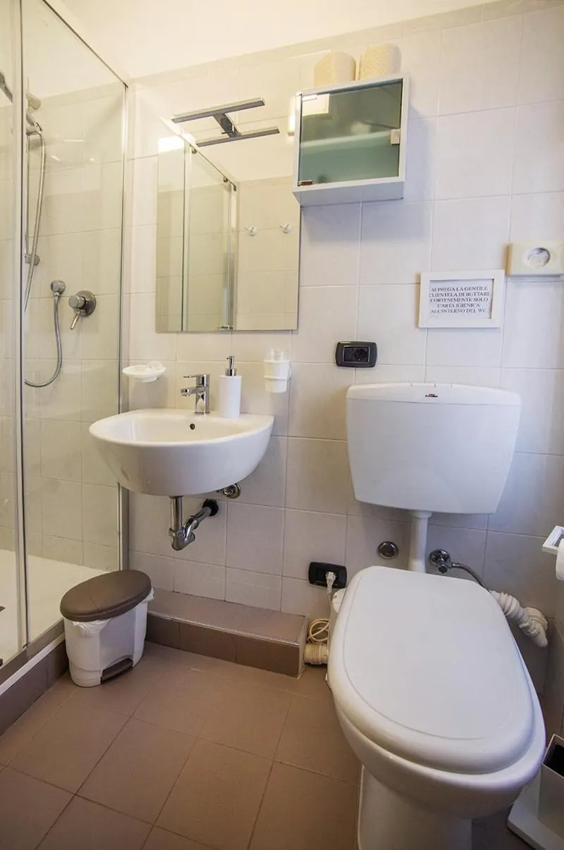 Bathroom in L'Antico Borgo Elena Noli