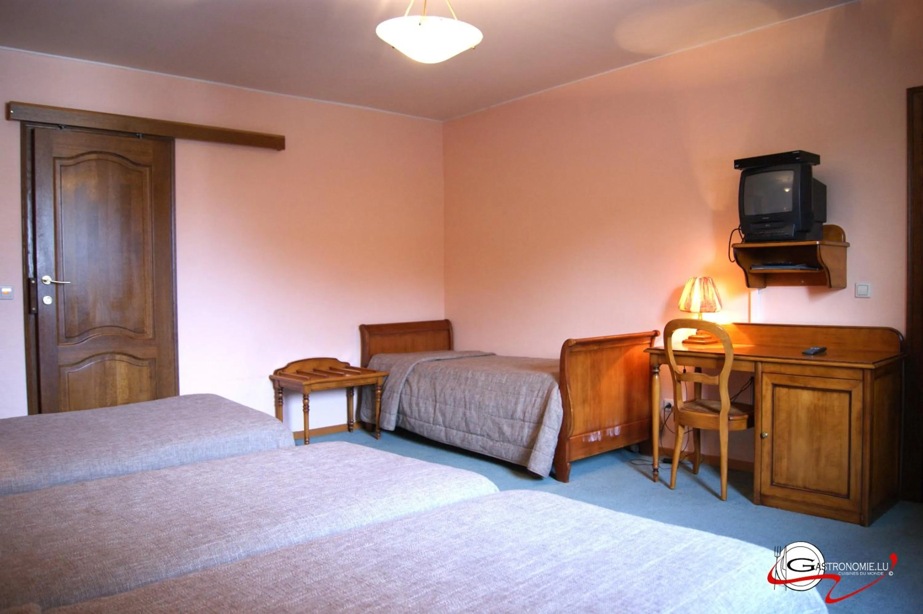 Seating area, Bed in Hotel Casa Borghese