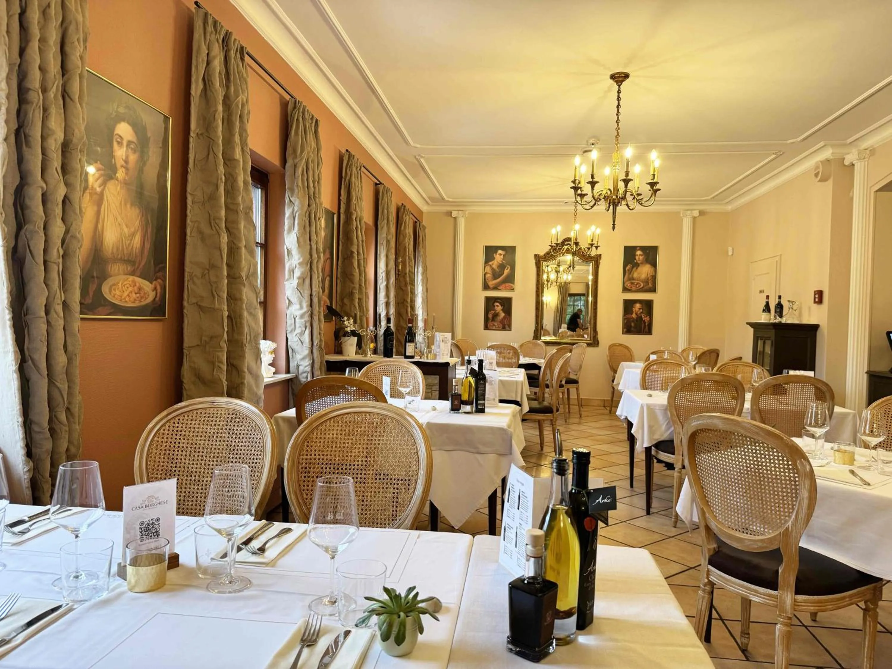 Restaurant/places to eat in Hotel Casa Borghese